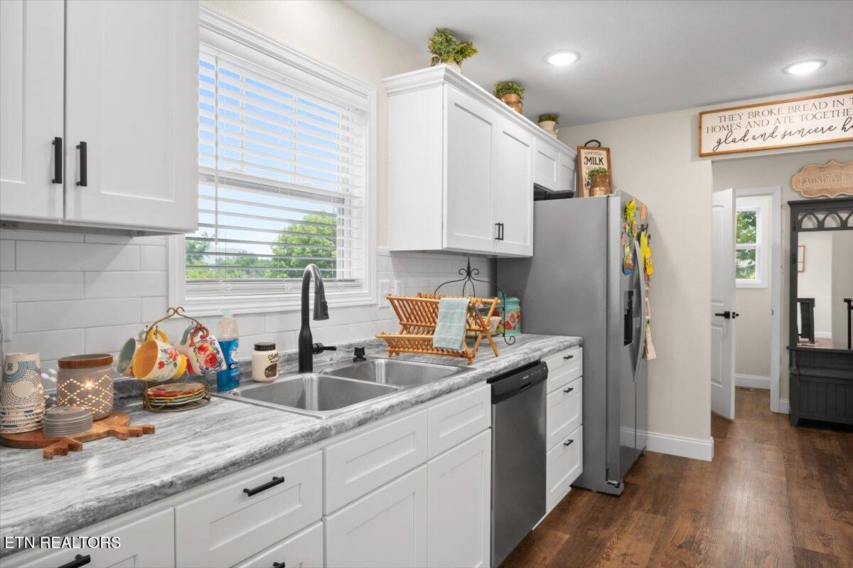 226 Hilldale Lane Lafollette TN 37766