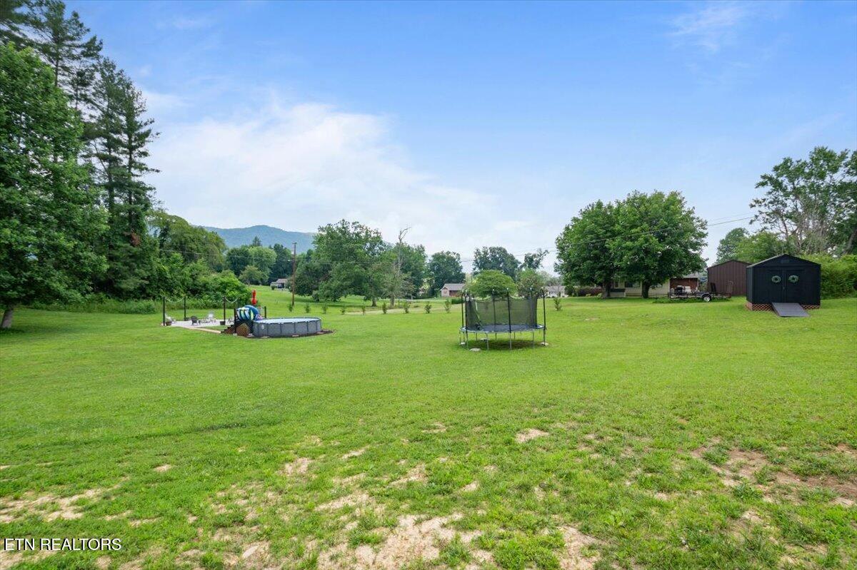 226 Hilldale Lane Lafollette TN 37766