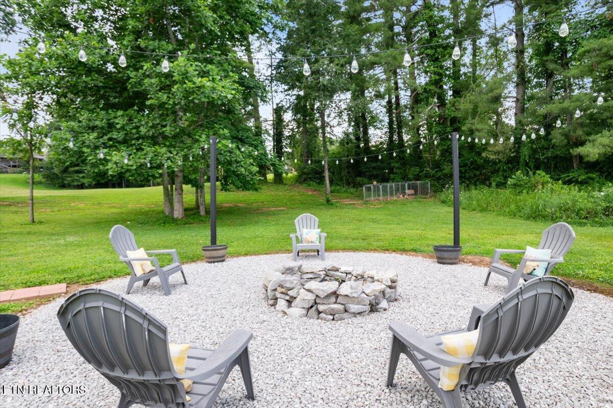 226 Hilldale Lane Lafollette TN 37766