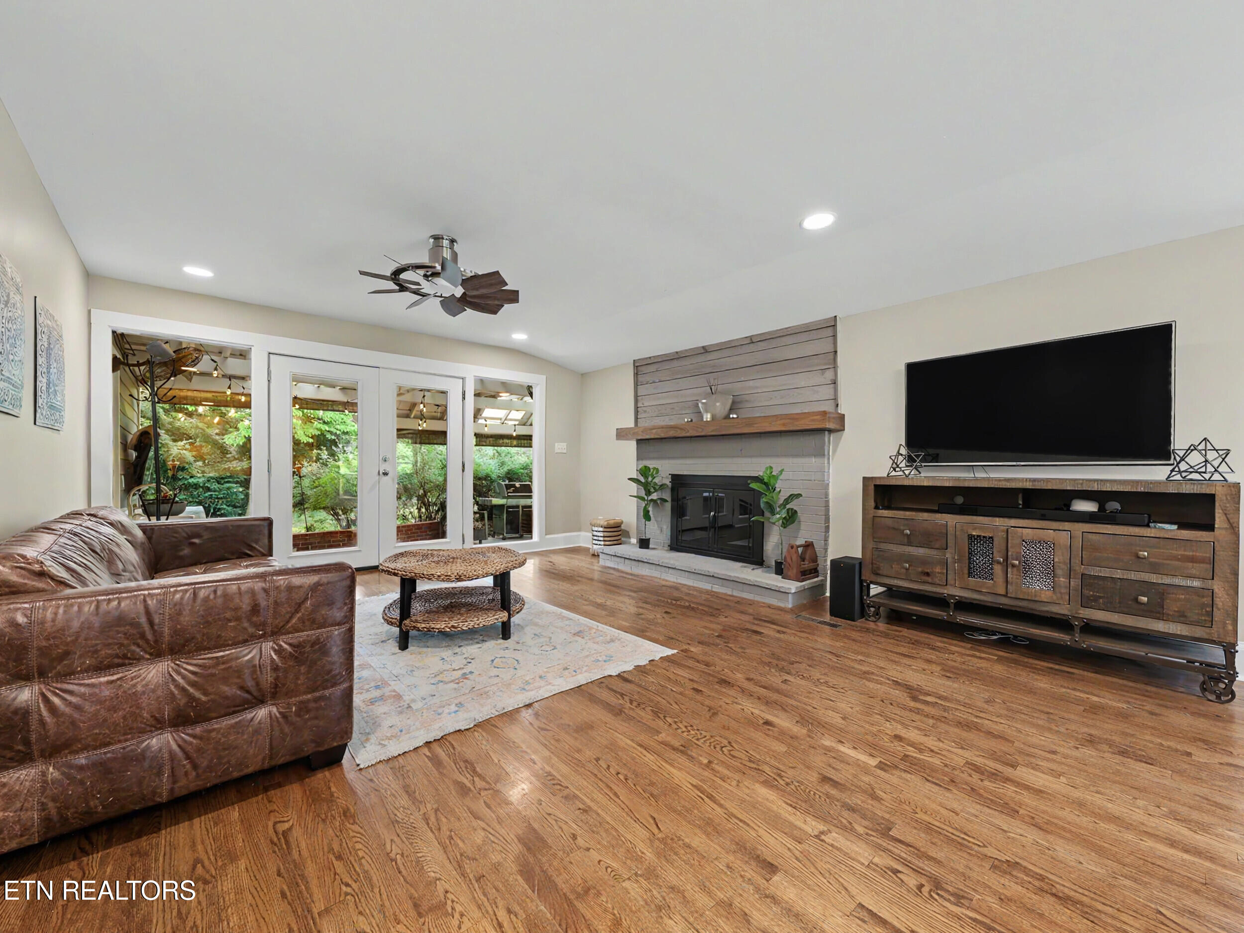 1501 S Court Street Maryville TN 37803