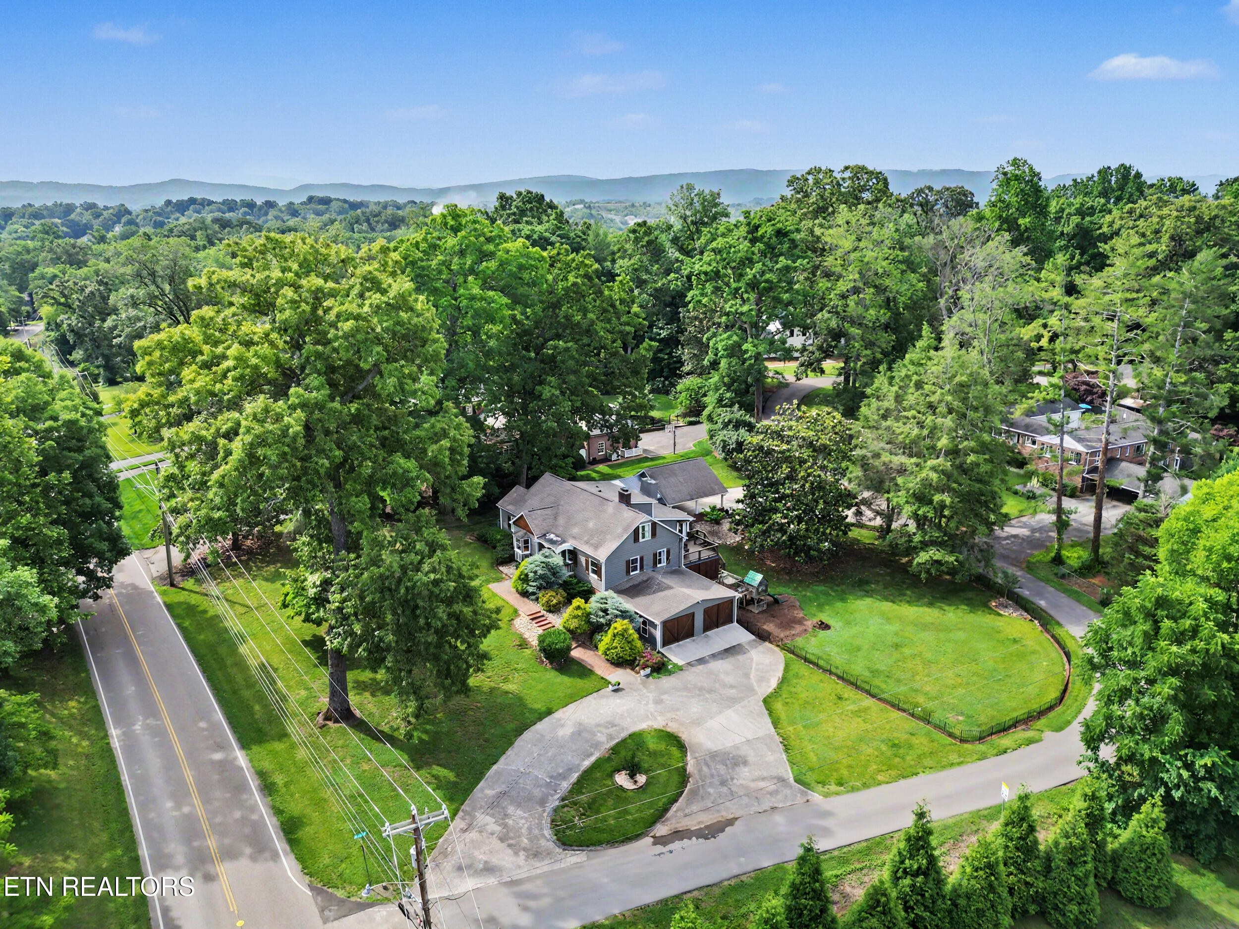 1501 S Court Street Maryville TN 37803