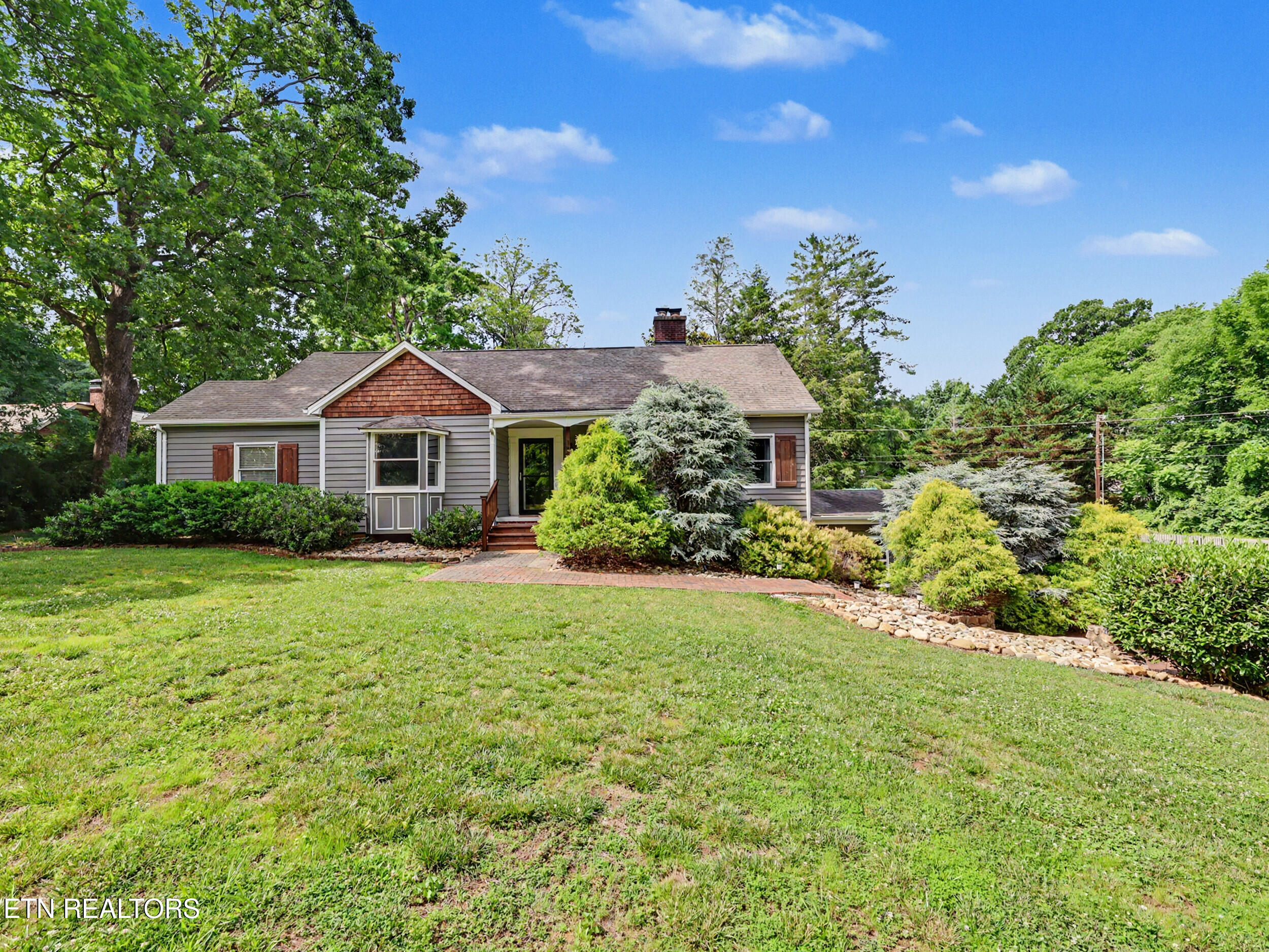 1501 S Court Street Maryville TN 37803