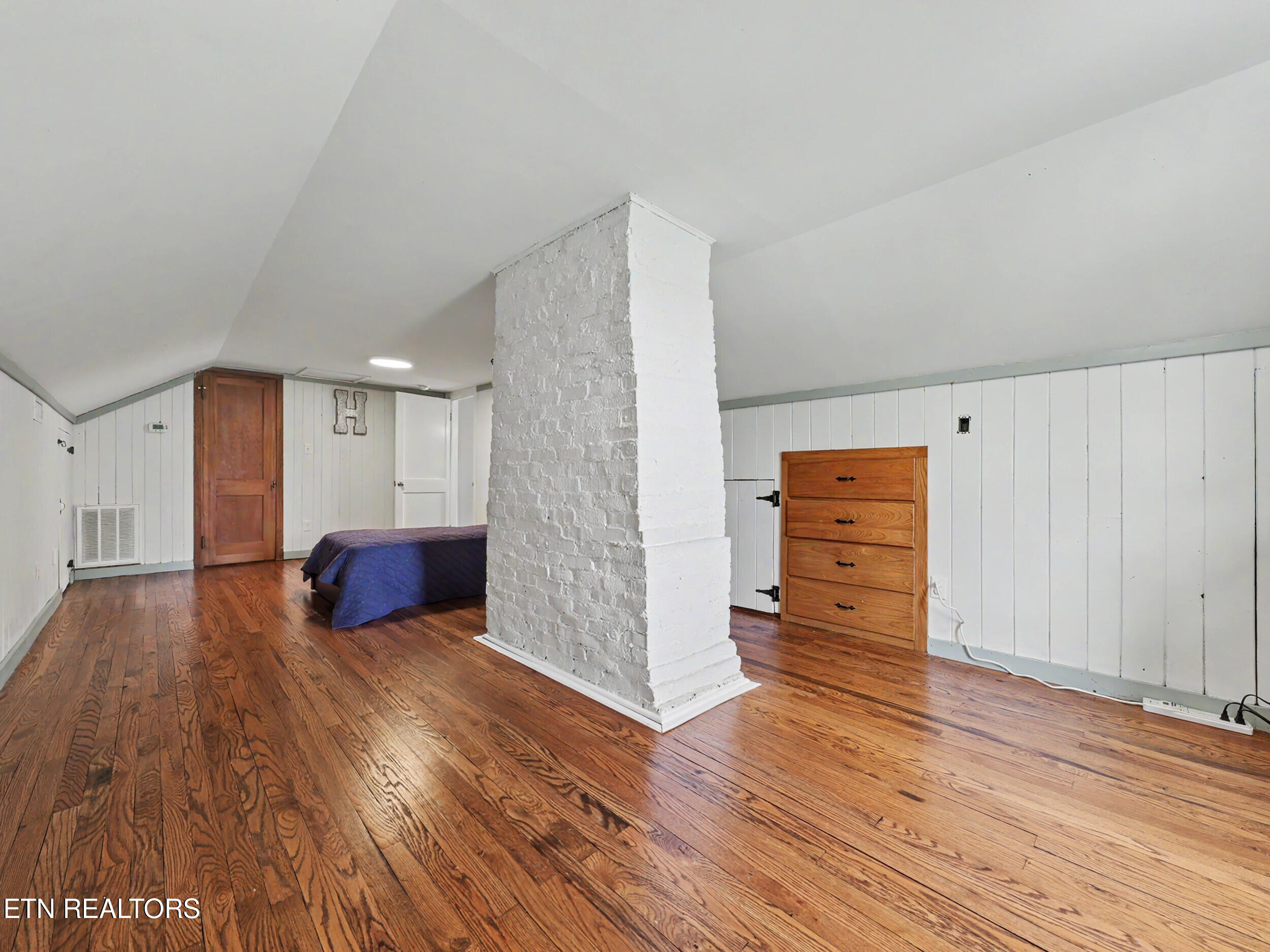 1501 S Court Street Maryville TN 37803