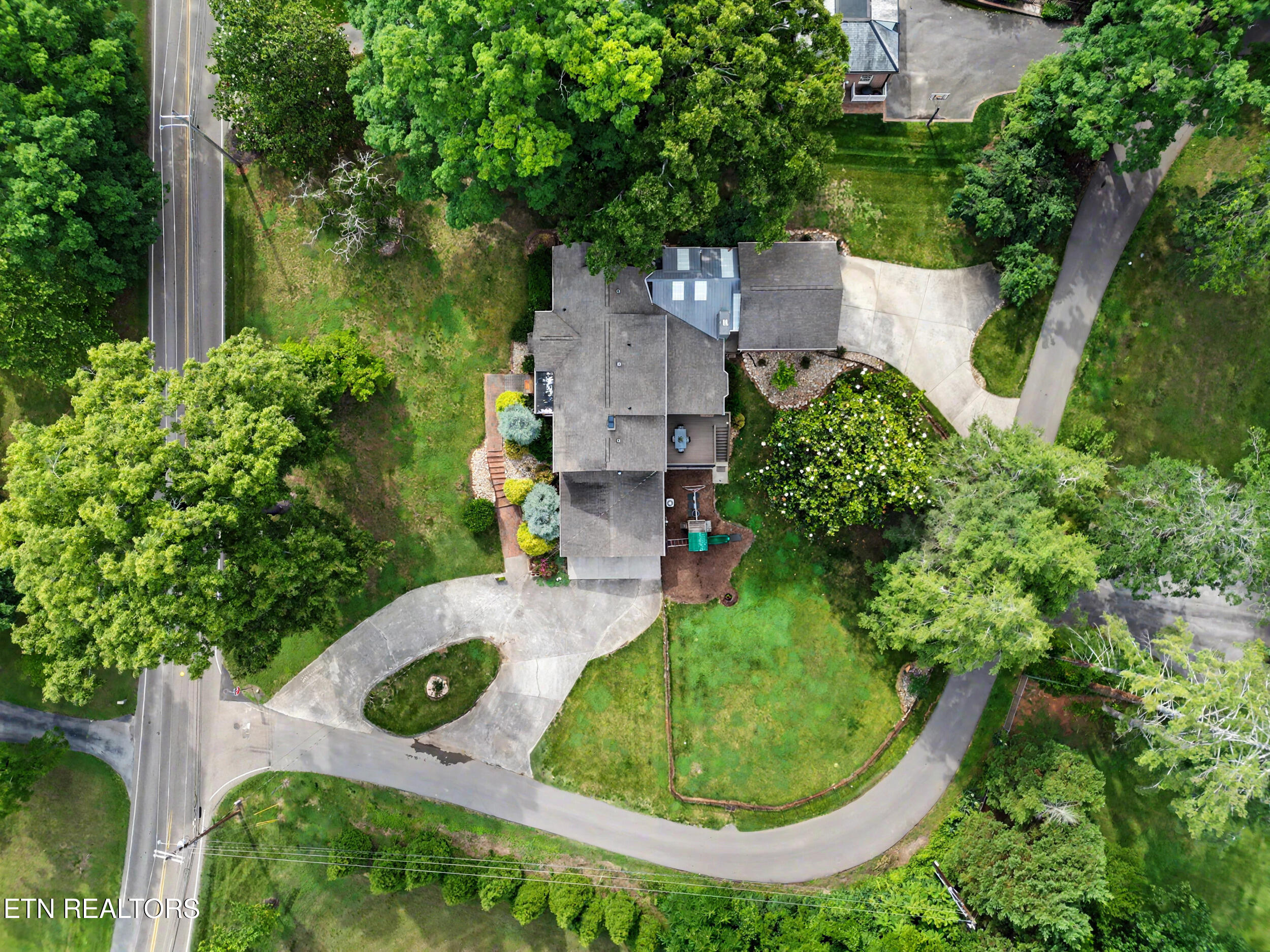 1501 S Court Street Maryville TN 37803