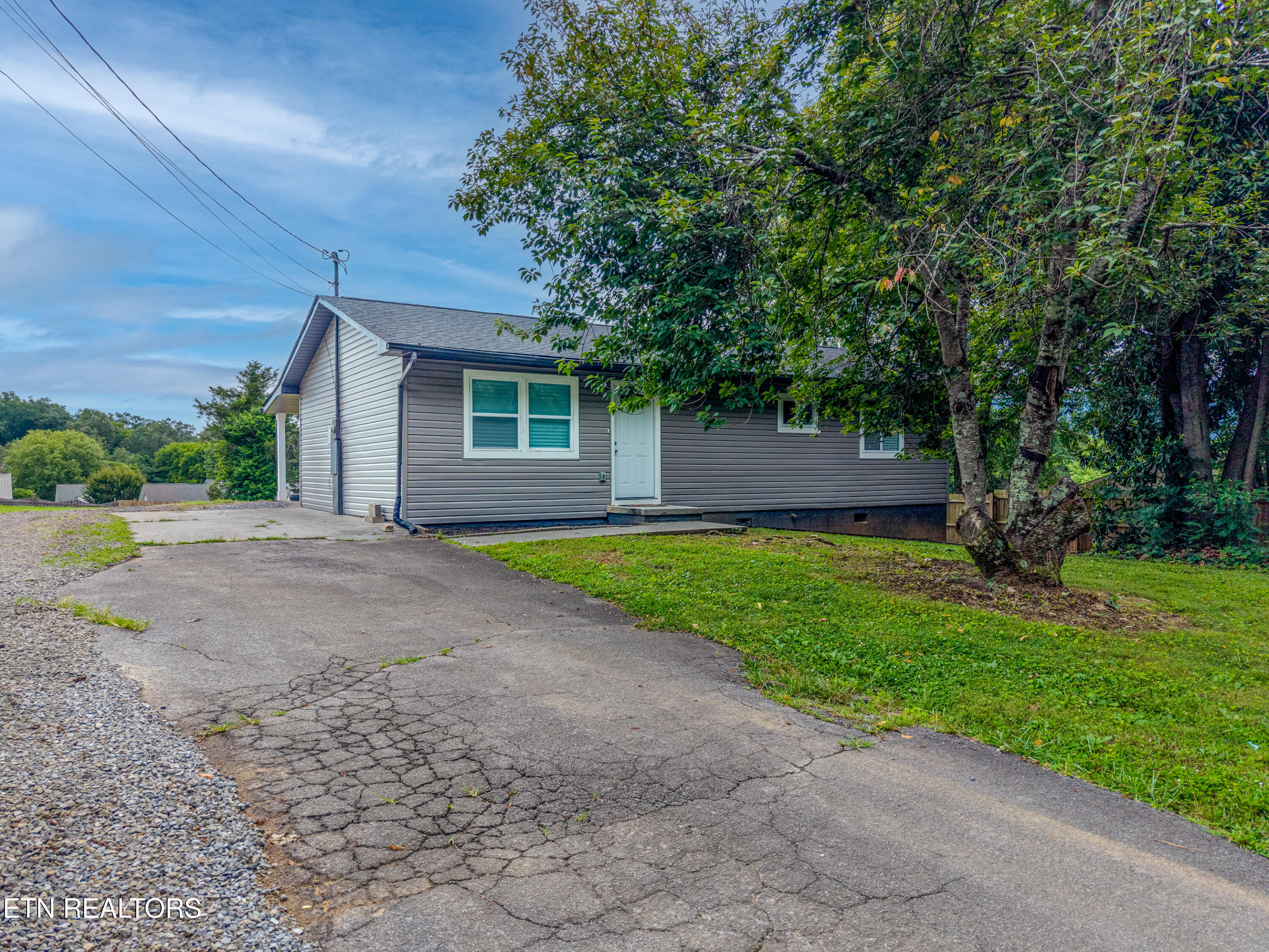 617 Patterson Road Walland TN 37886