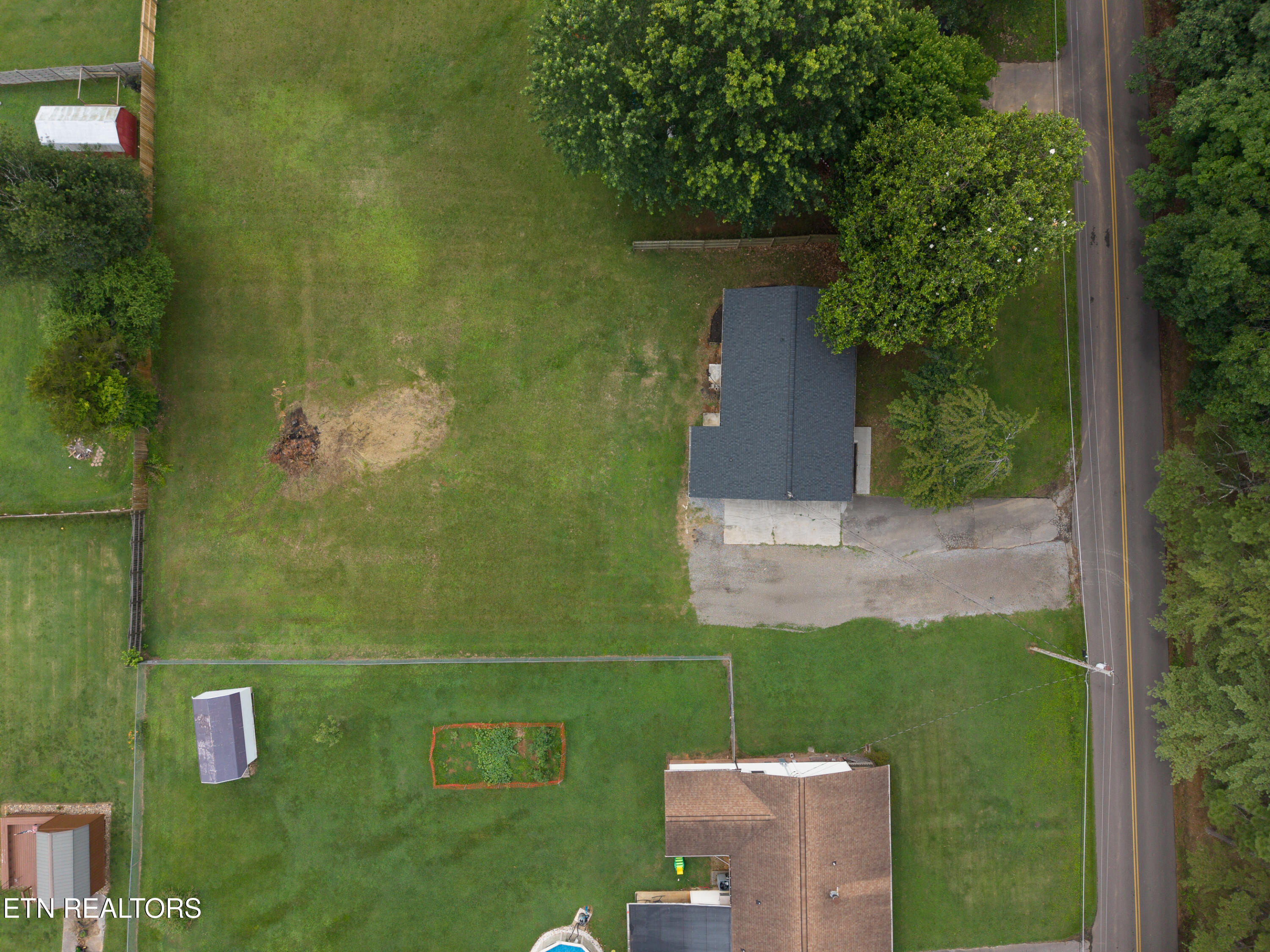 617 Patterson Road Walland TN 37886