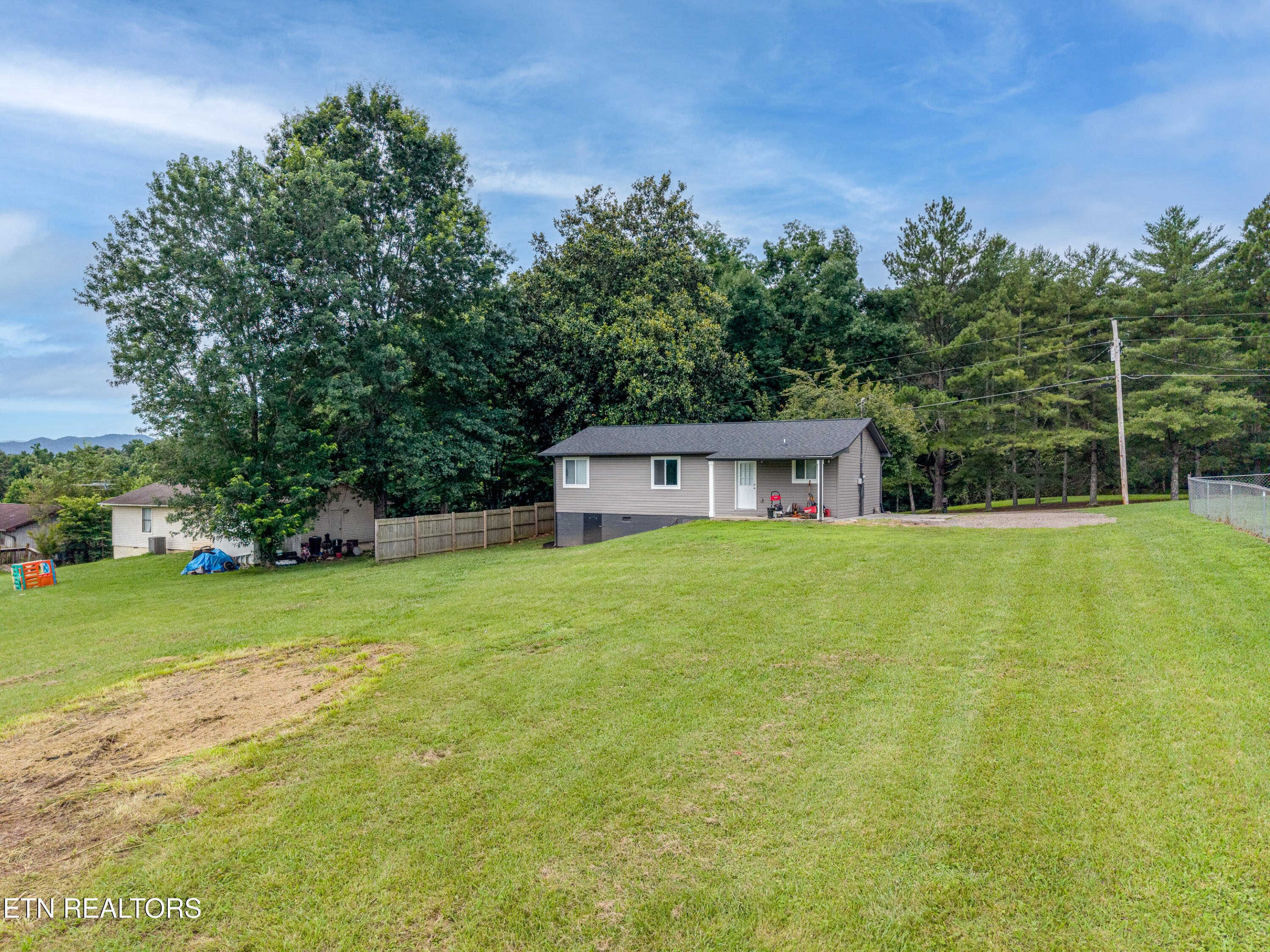 617 Patterson Road Walland TN 37886