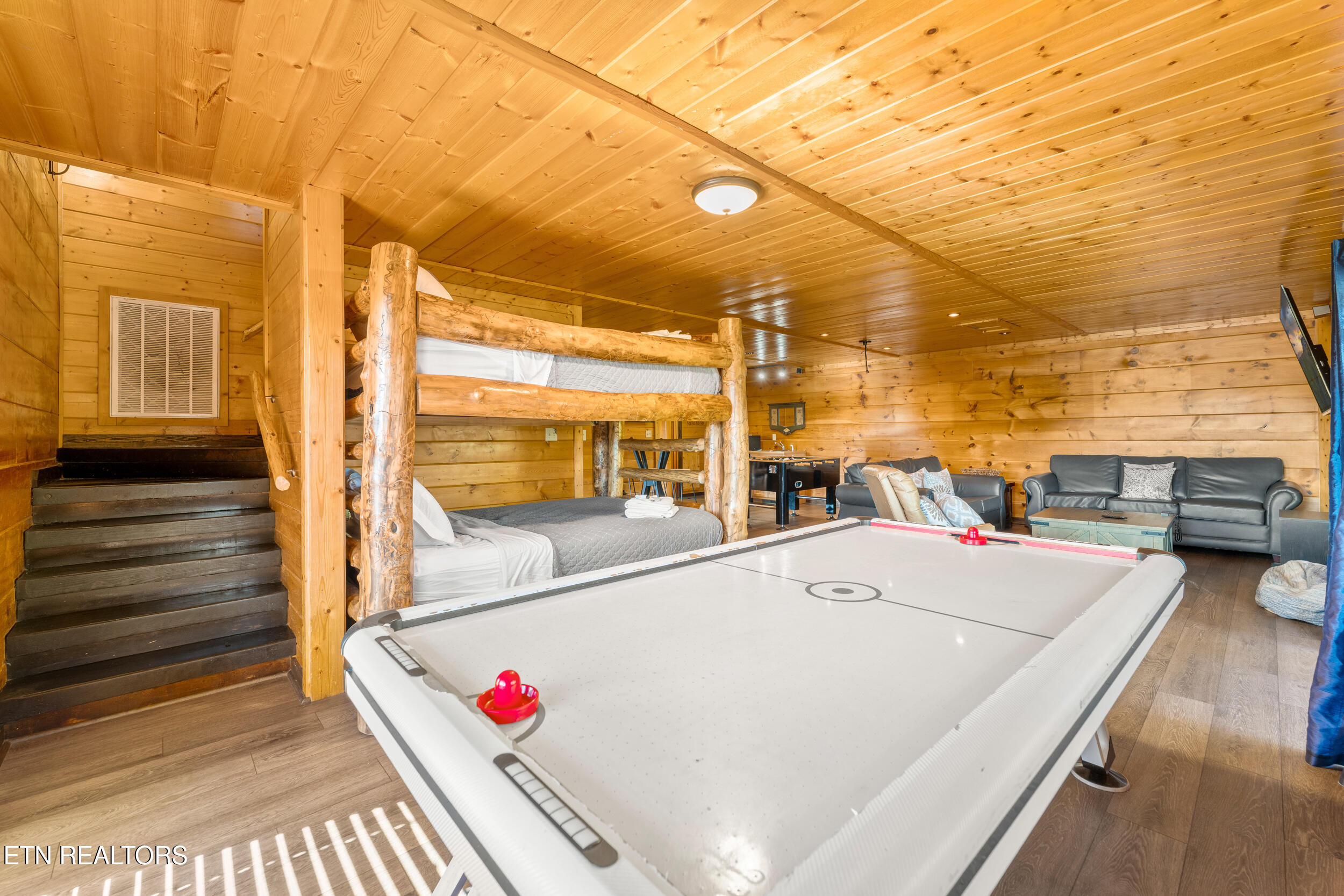 2634 Sawmill Branch Drive Sevierville TN 37862