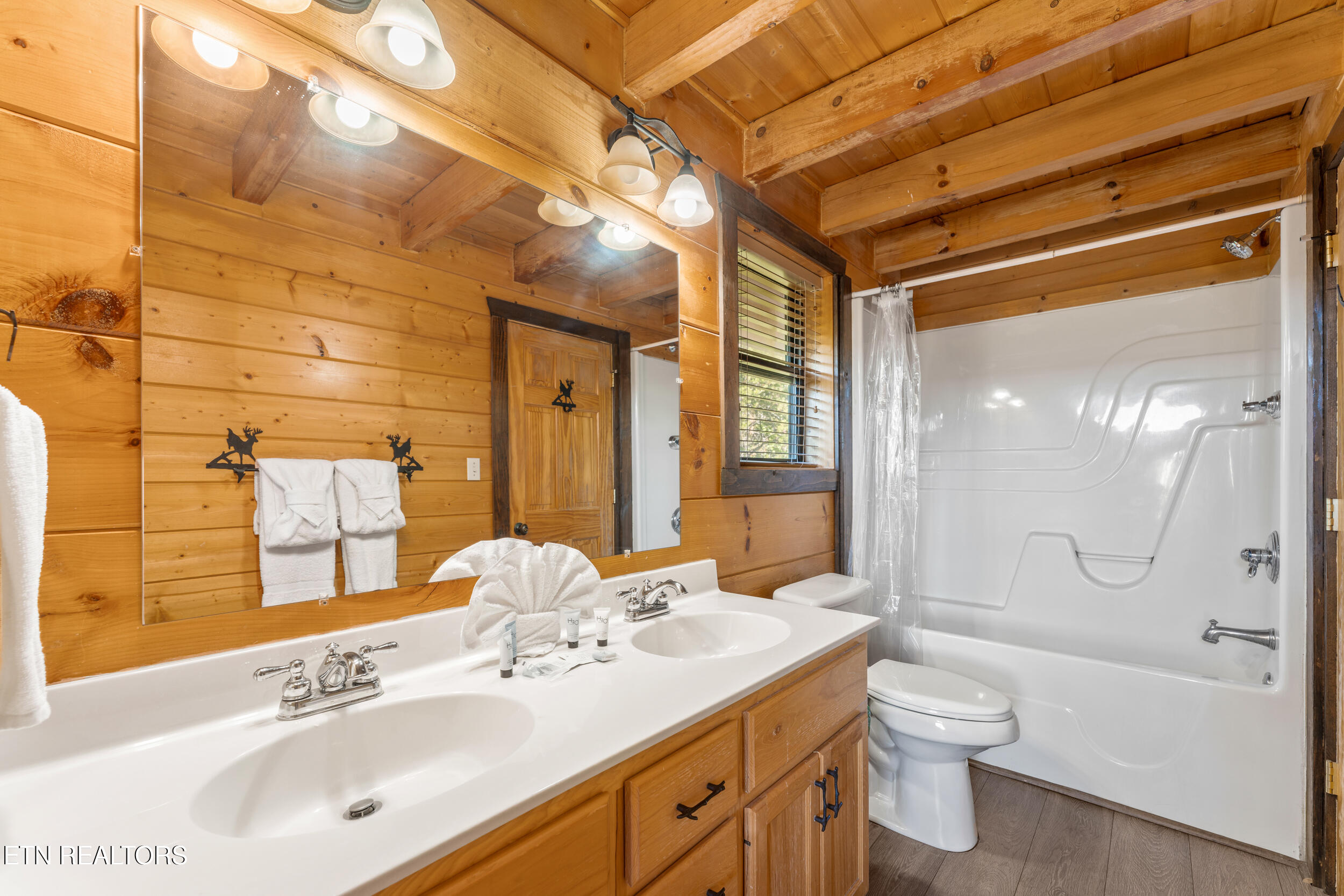 2634 Sawmill Branch Drive Sevierville TN 37862