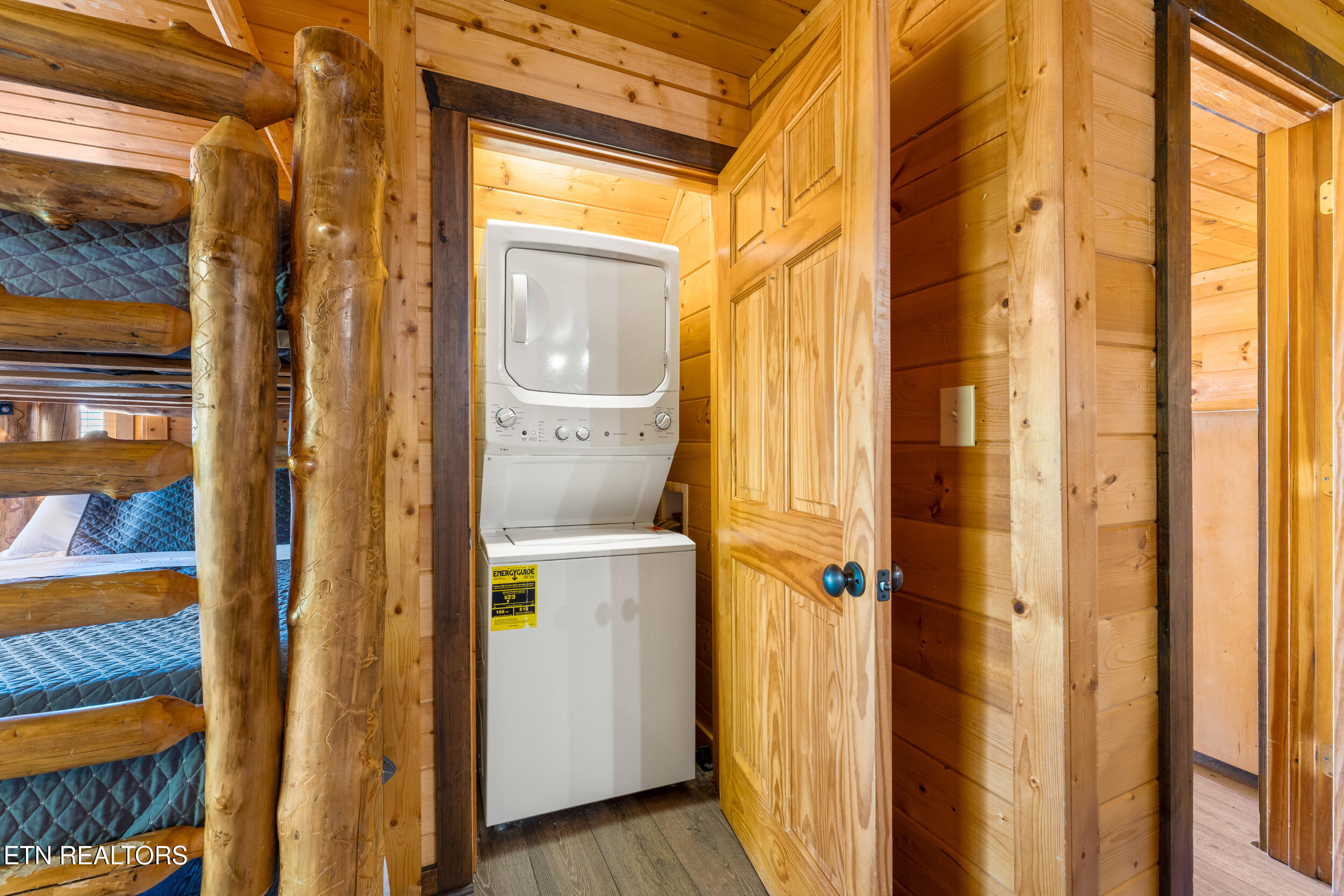 2634 Sawmill Branch Drive Sevierville TN 37862