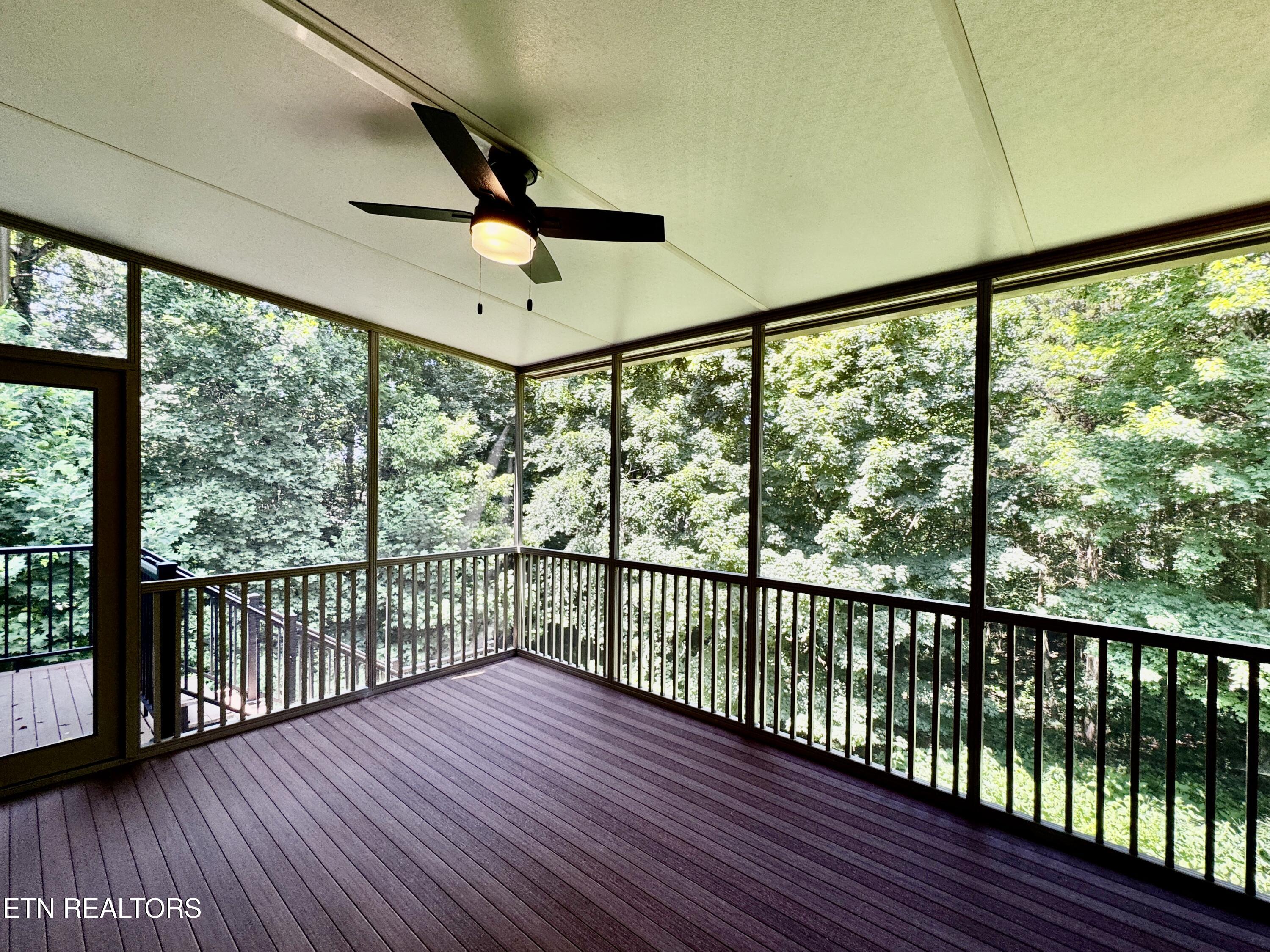 232 Mialaquo Circle Loudon TN 37774