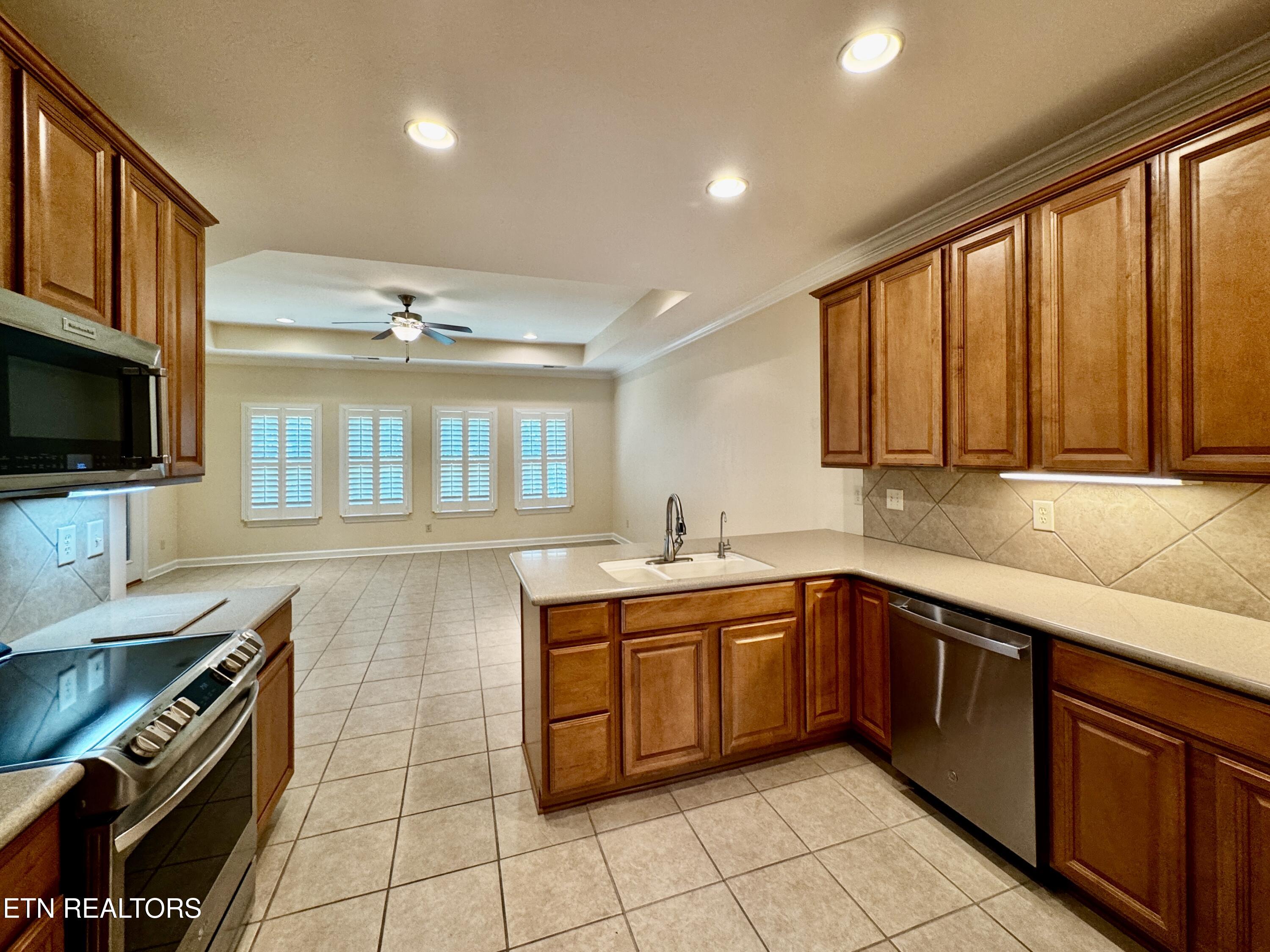 232 Mialaquo Circle Loudon TN 37774
