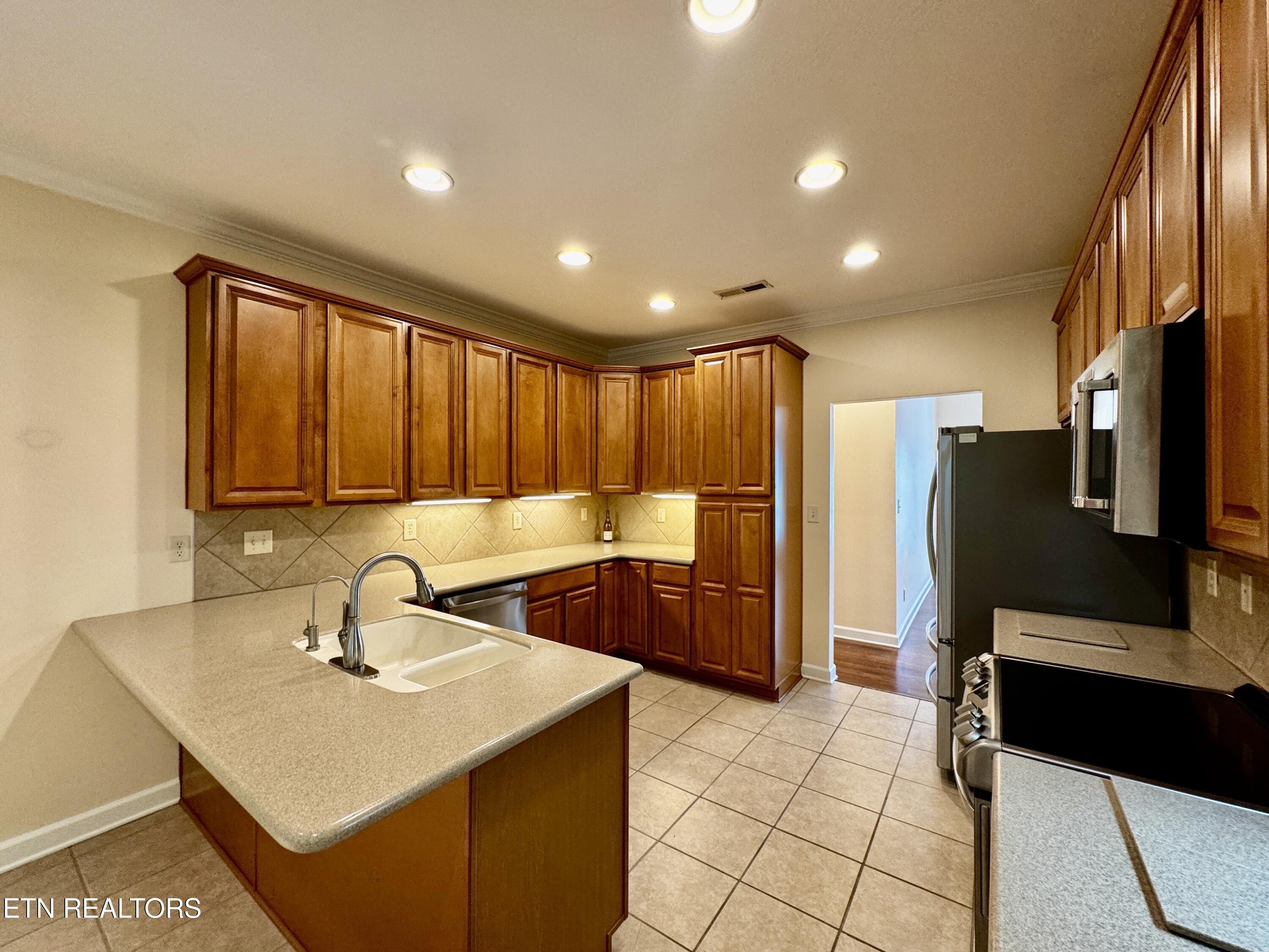 232 Mialaquo Circle Loudon TN 37774
