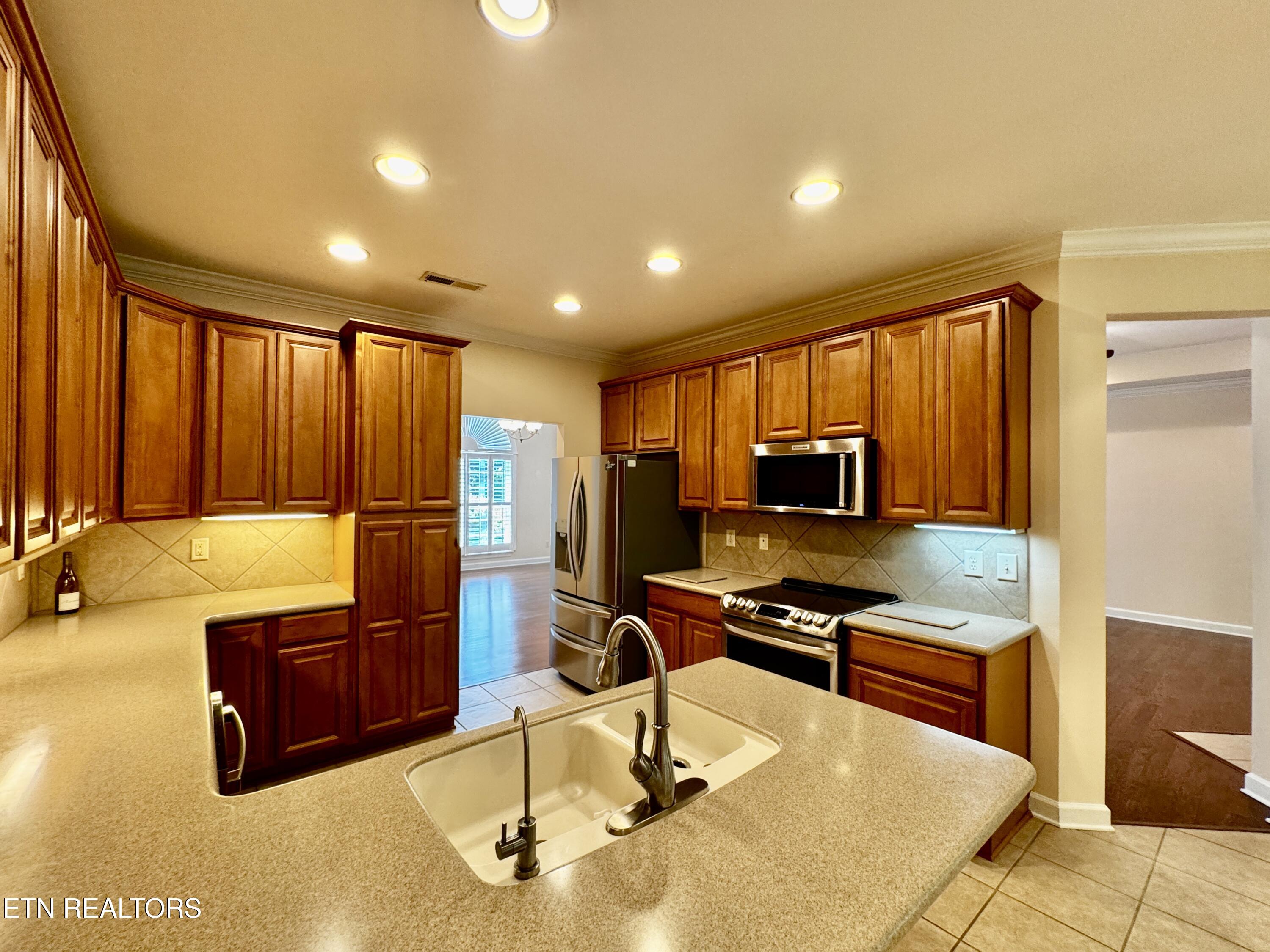 232 Mialaquo Circle Loudon TN 37774