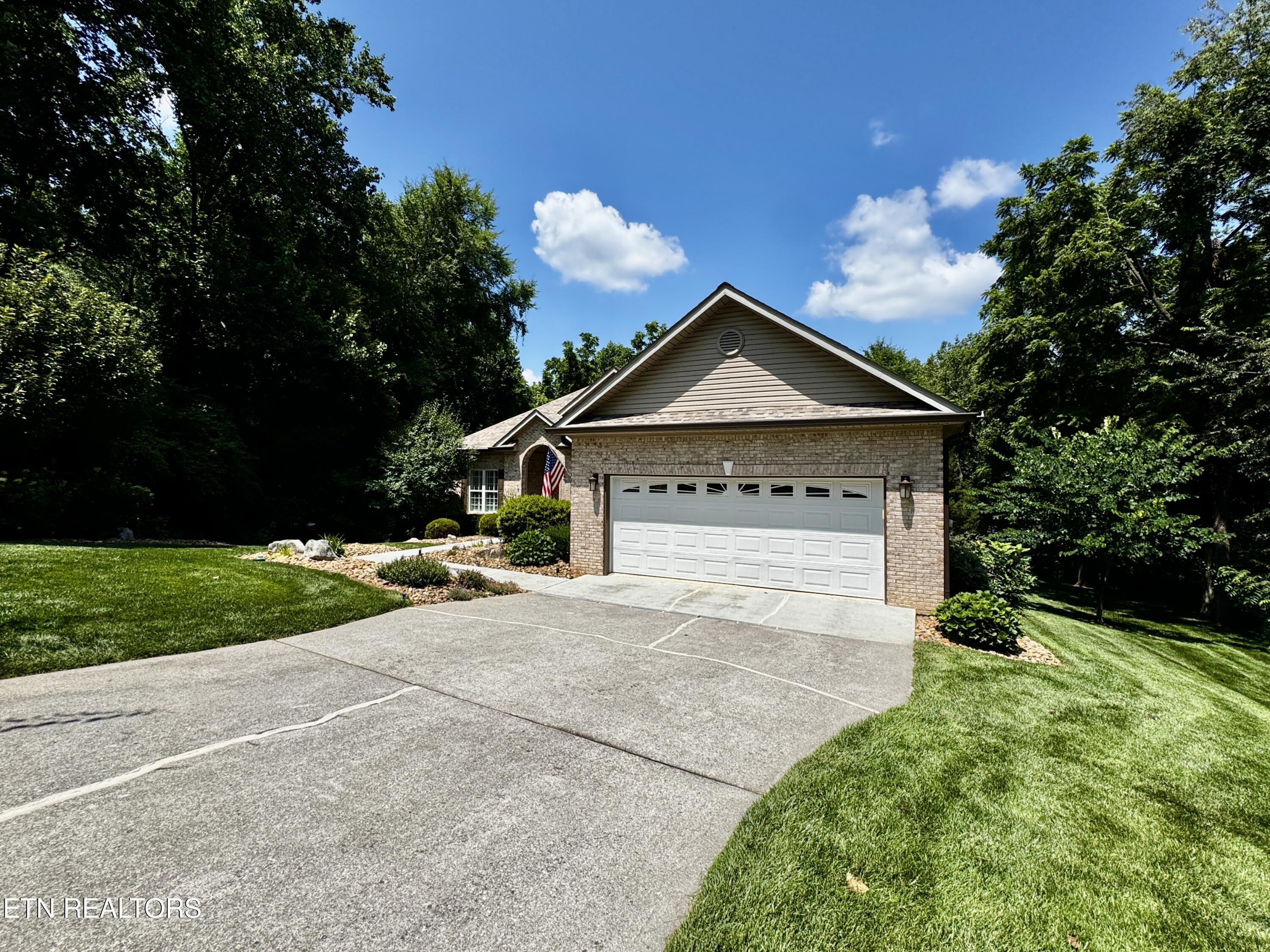 232 Mialaquo Circle Loudon TN 37774
