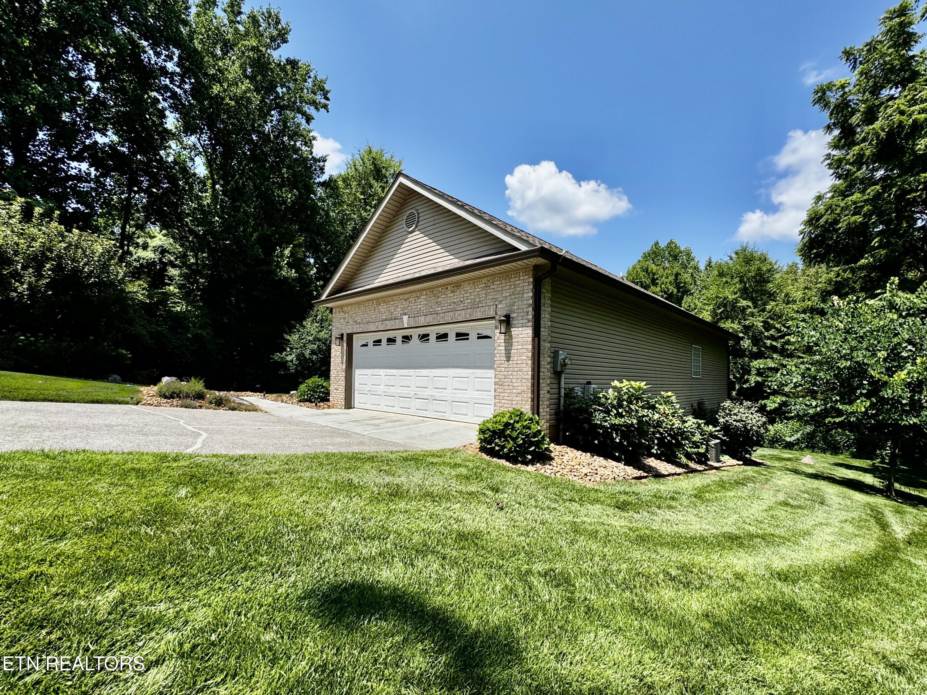 232 Mialaquo Circle Loudon TN 37774