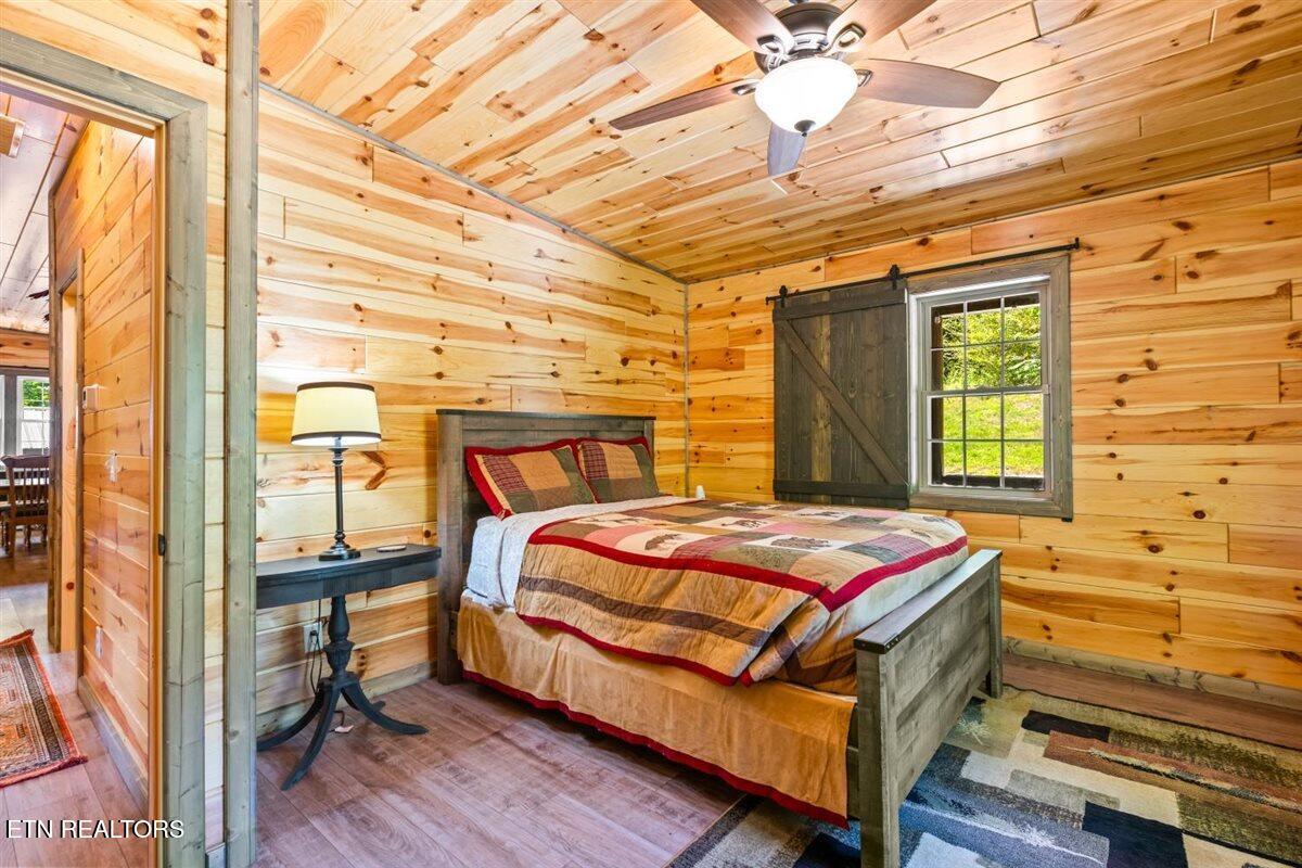 542 Whitman Hollow Road Lafollette TN 37766