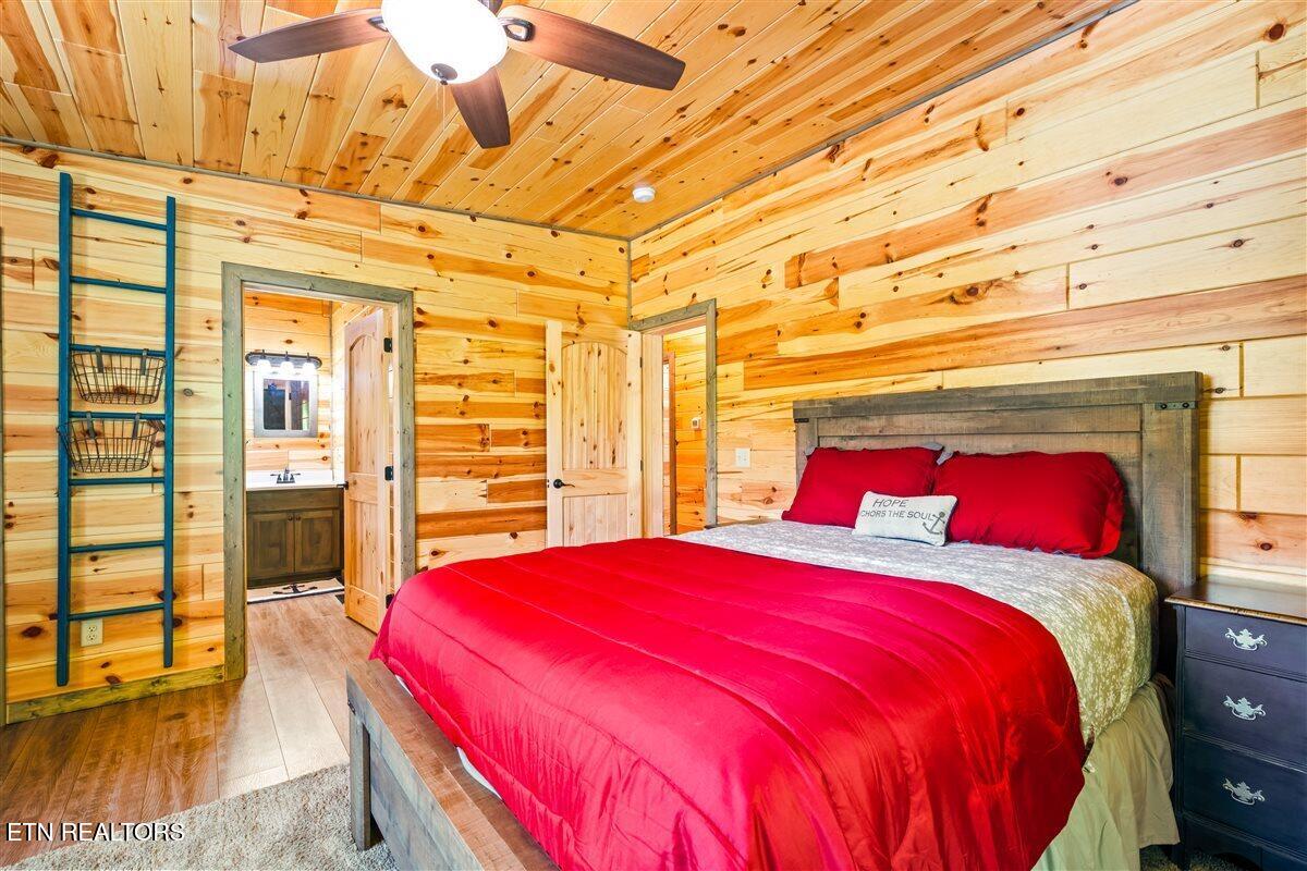 542 Whitman Hollow Road Lafollette TN 37766