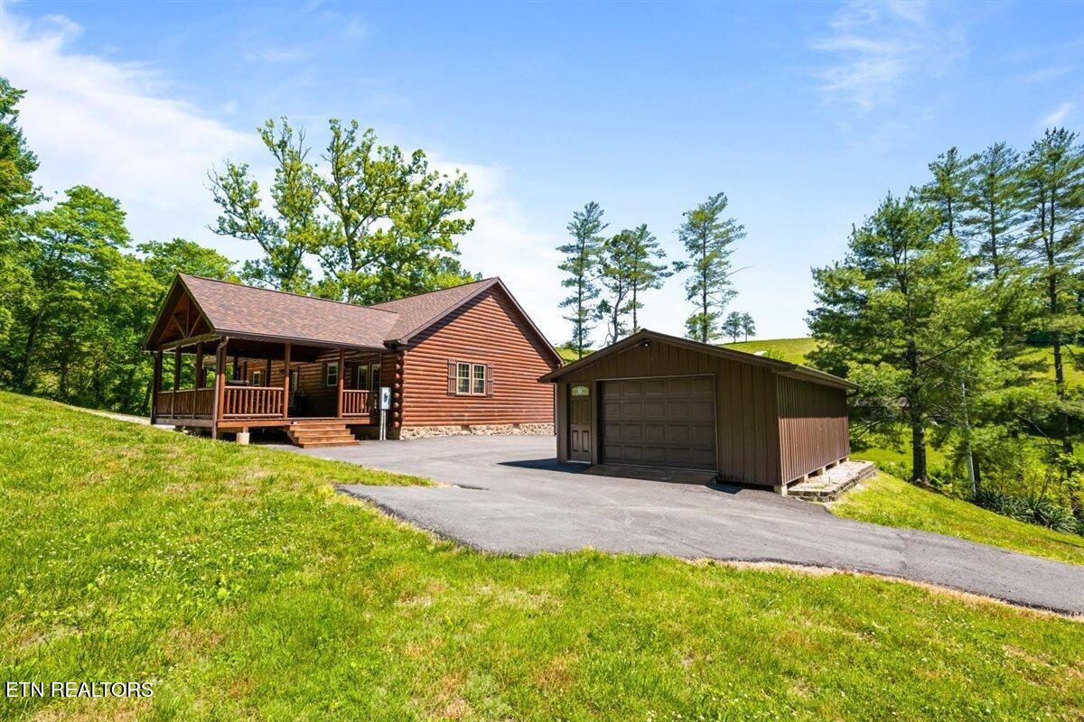 542 Whitman Hollow Road Lafollette TN 37766