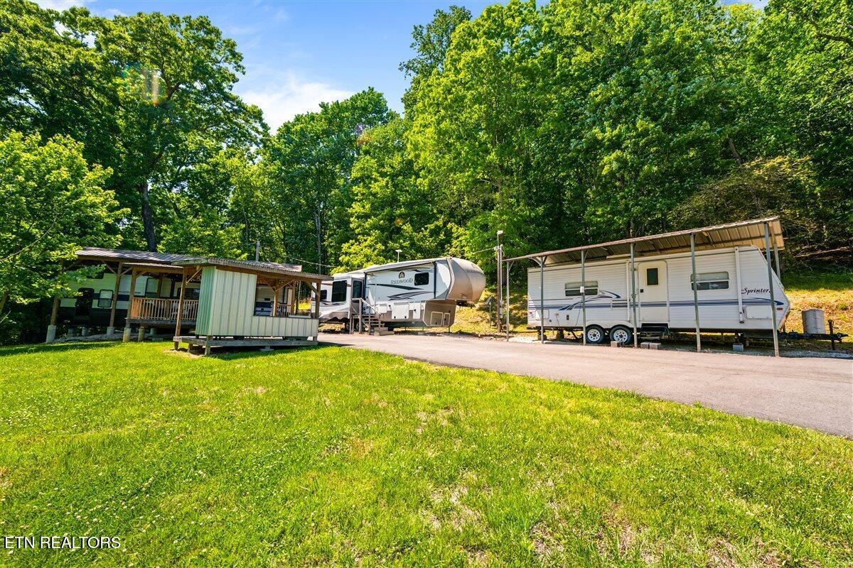 542 Whitman Hollow Road Lafollette TN 37766