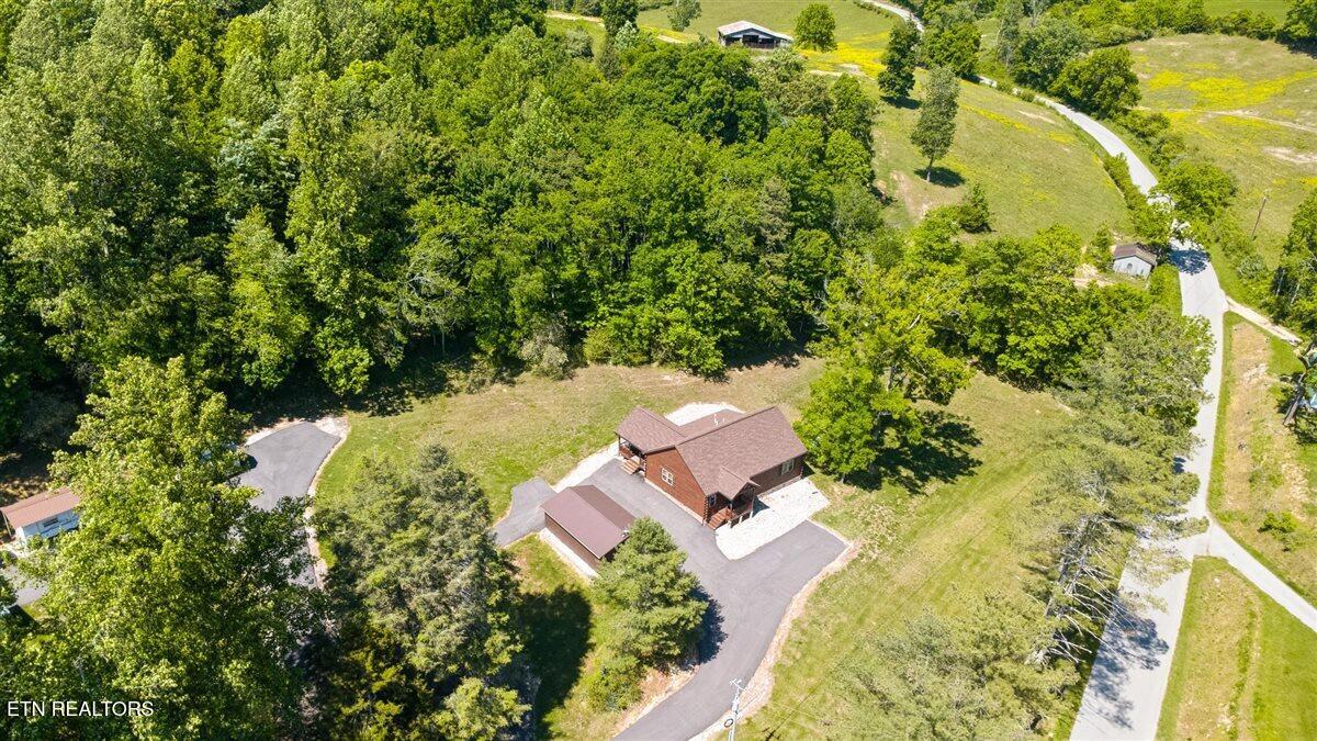 542 Whitman Hollow Road Lafollette TN 37766