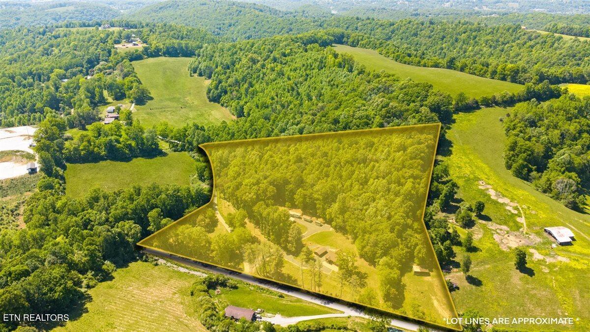 542 Whitman Hollow Road Lafollette TN 37766