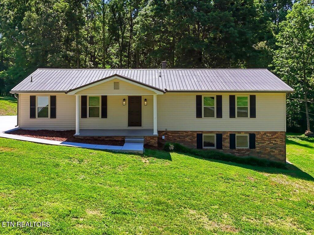 1514 Pleasant View Drive Talbott TN 37877