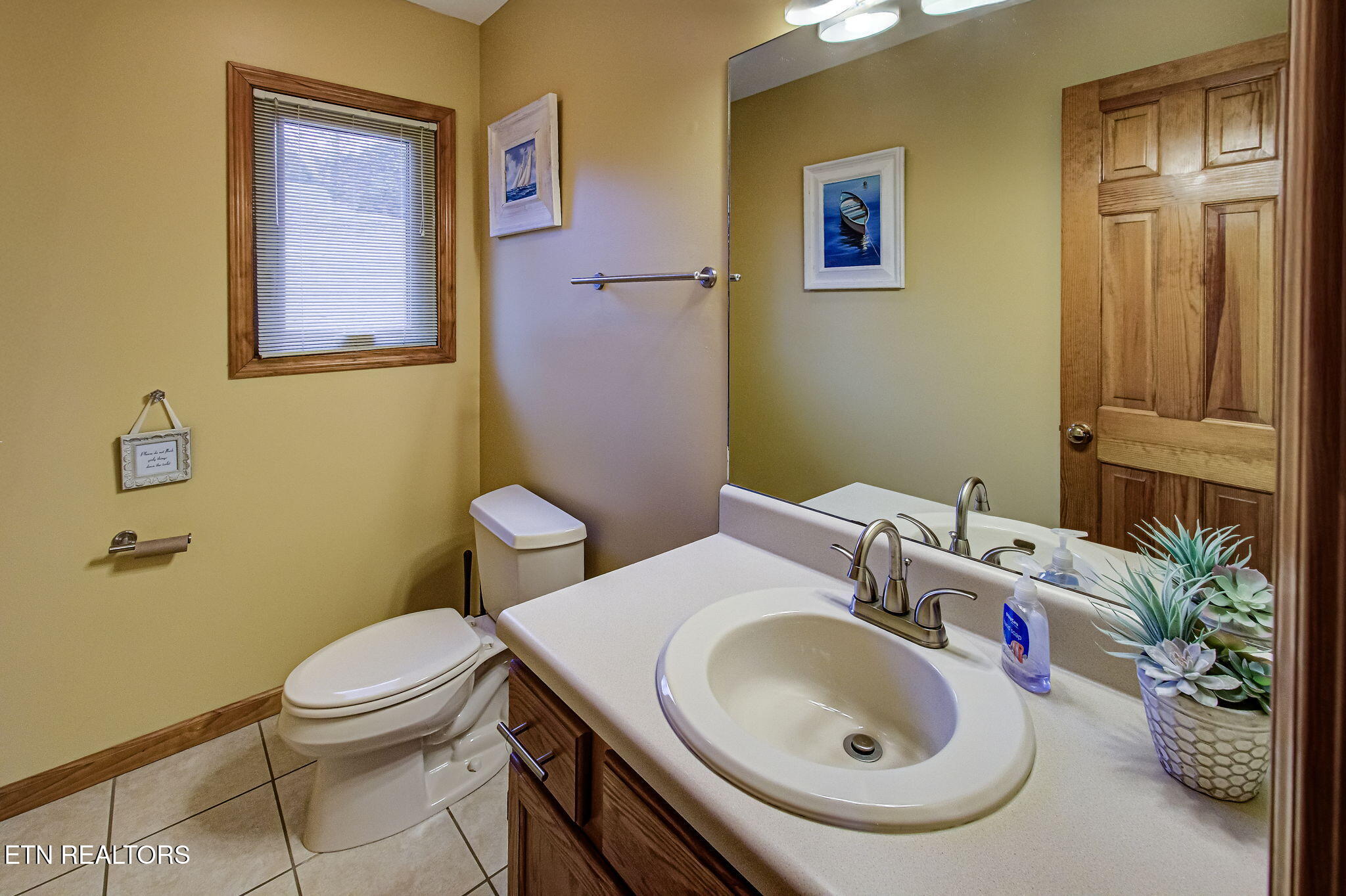 110 Little Deer Path Lane Lafollette TN 37766