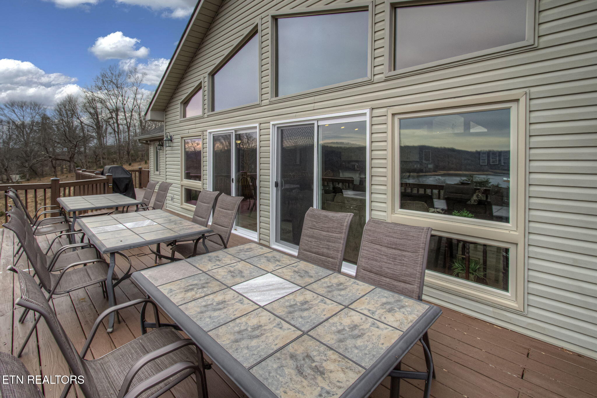 110 Little Deer Path Lane Lafollette TN 37766