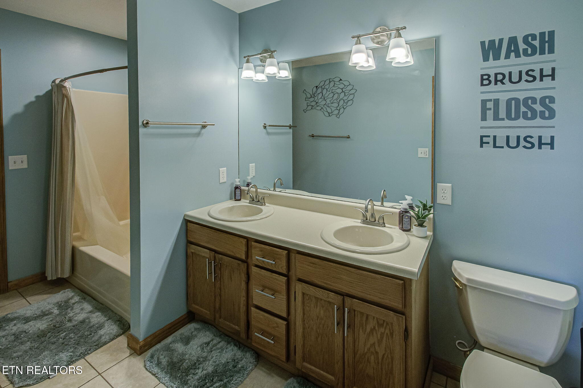 110 Little Deer Path Lane Lafollette TN 37766