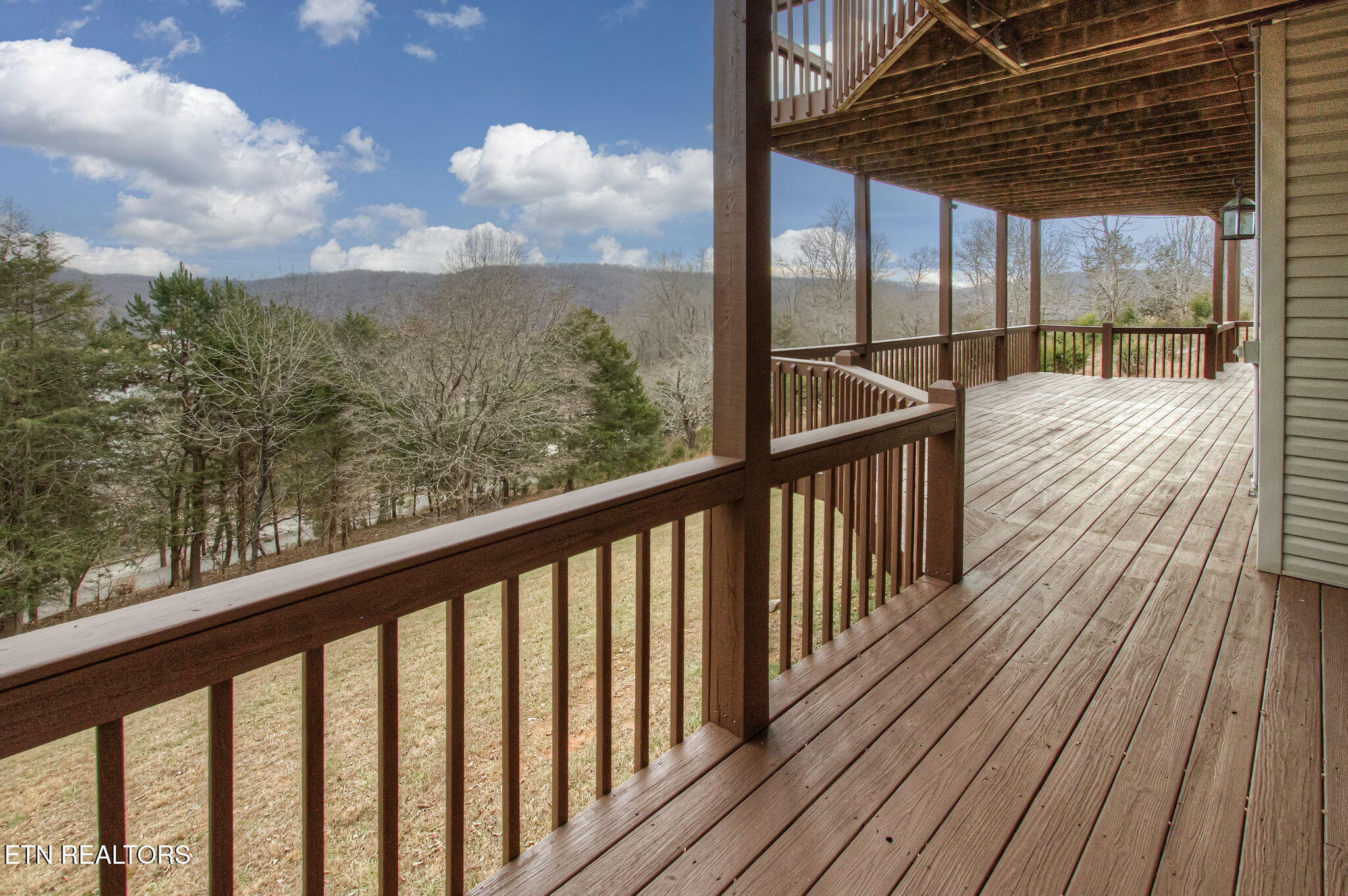 110 Little Deer Path Lane Lafollette TN 37766