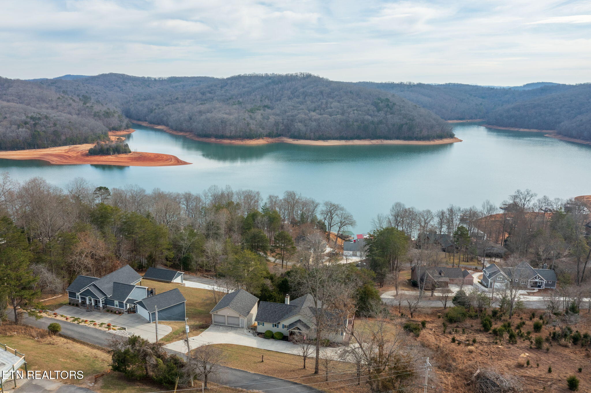 110 Little Deer Path Lane Lafollette TN 37766