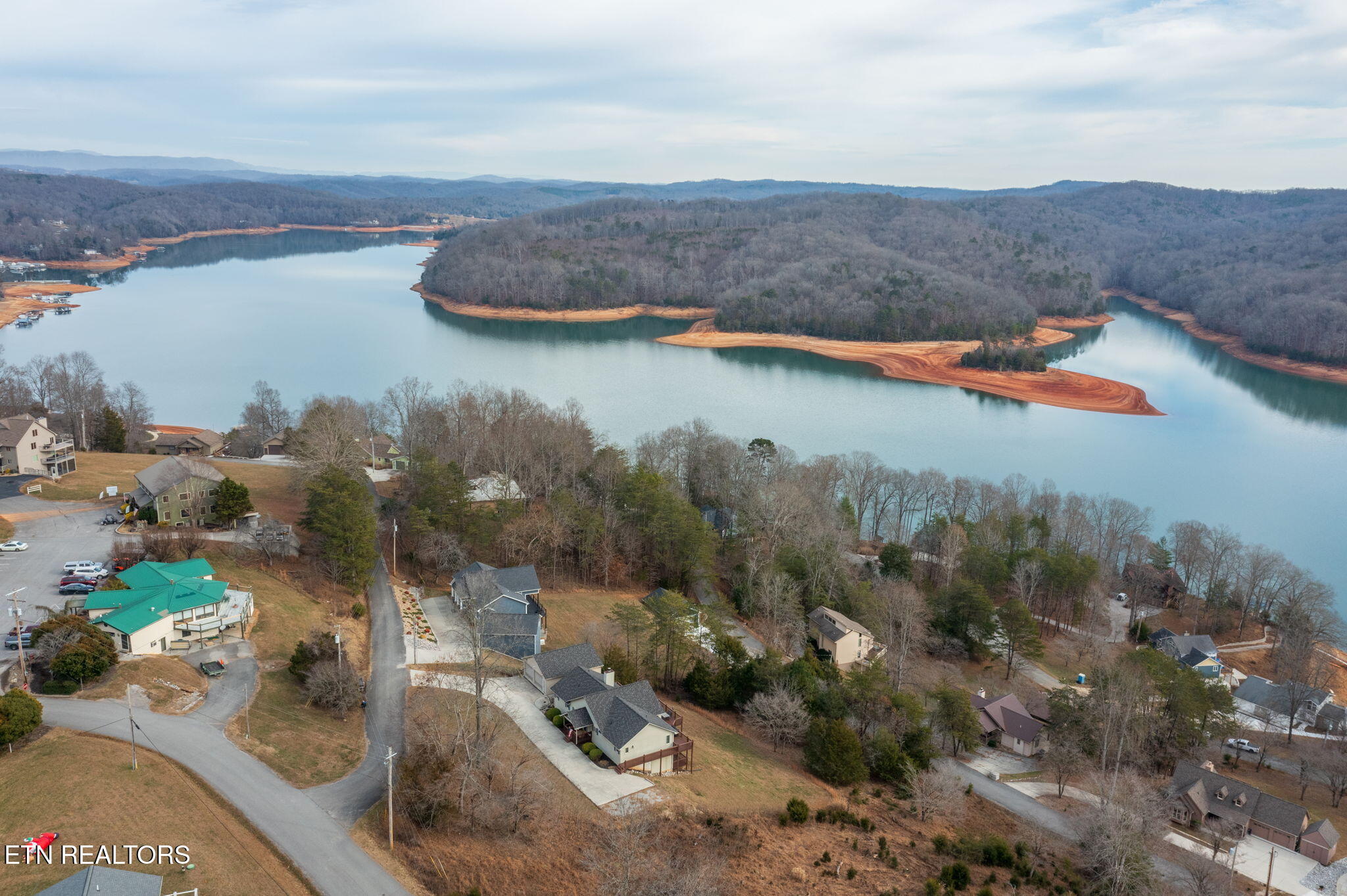 110 Little Deer Path Lane Lafollette TN 37766