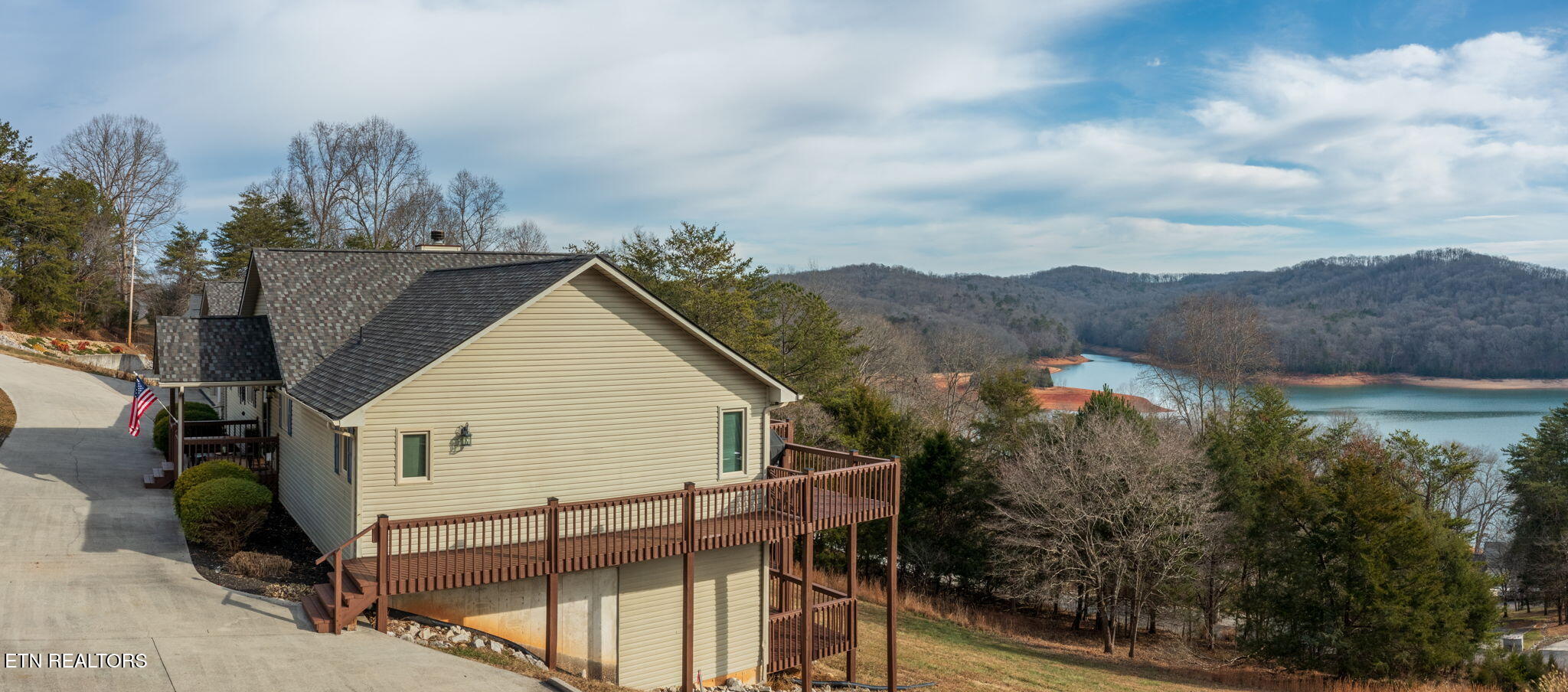 110 Little Deer Path Lane Lafollette TN 37766