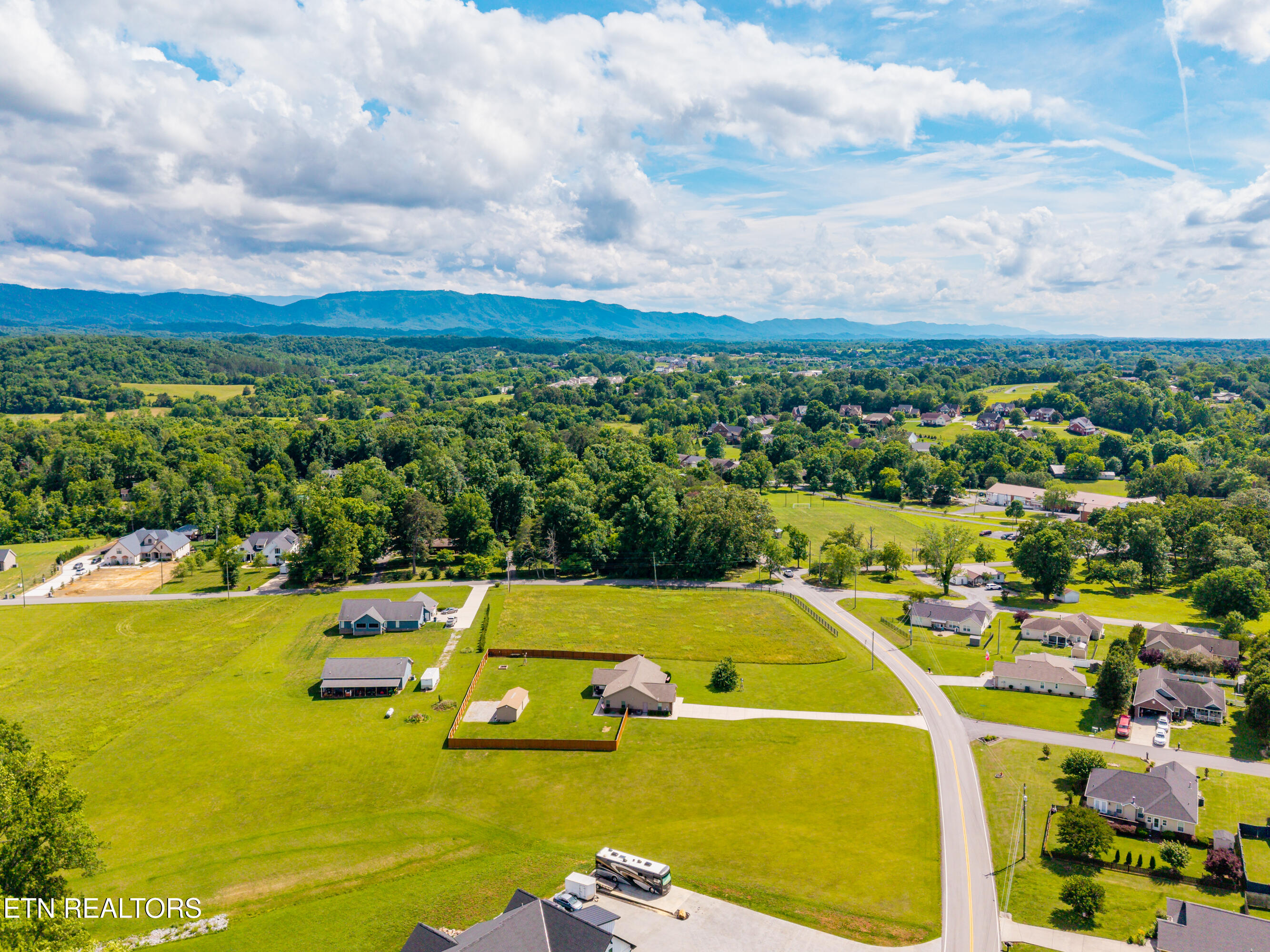 721 Wade Road Seymour TN 37865