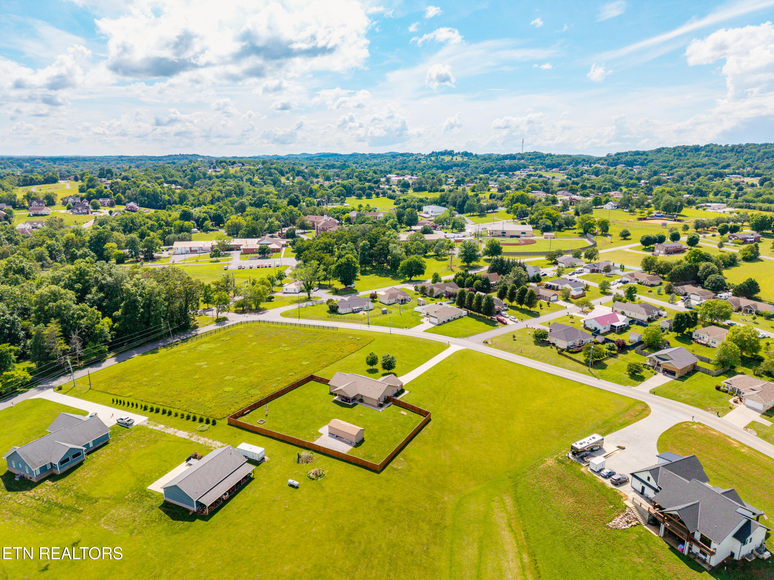 721 Wade Road Seymour TN 37865