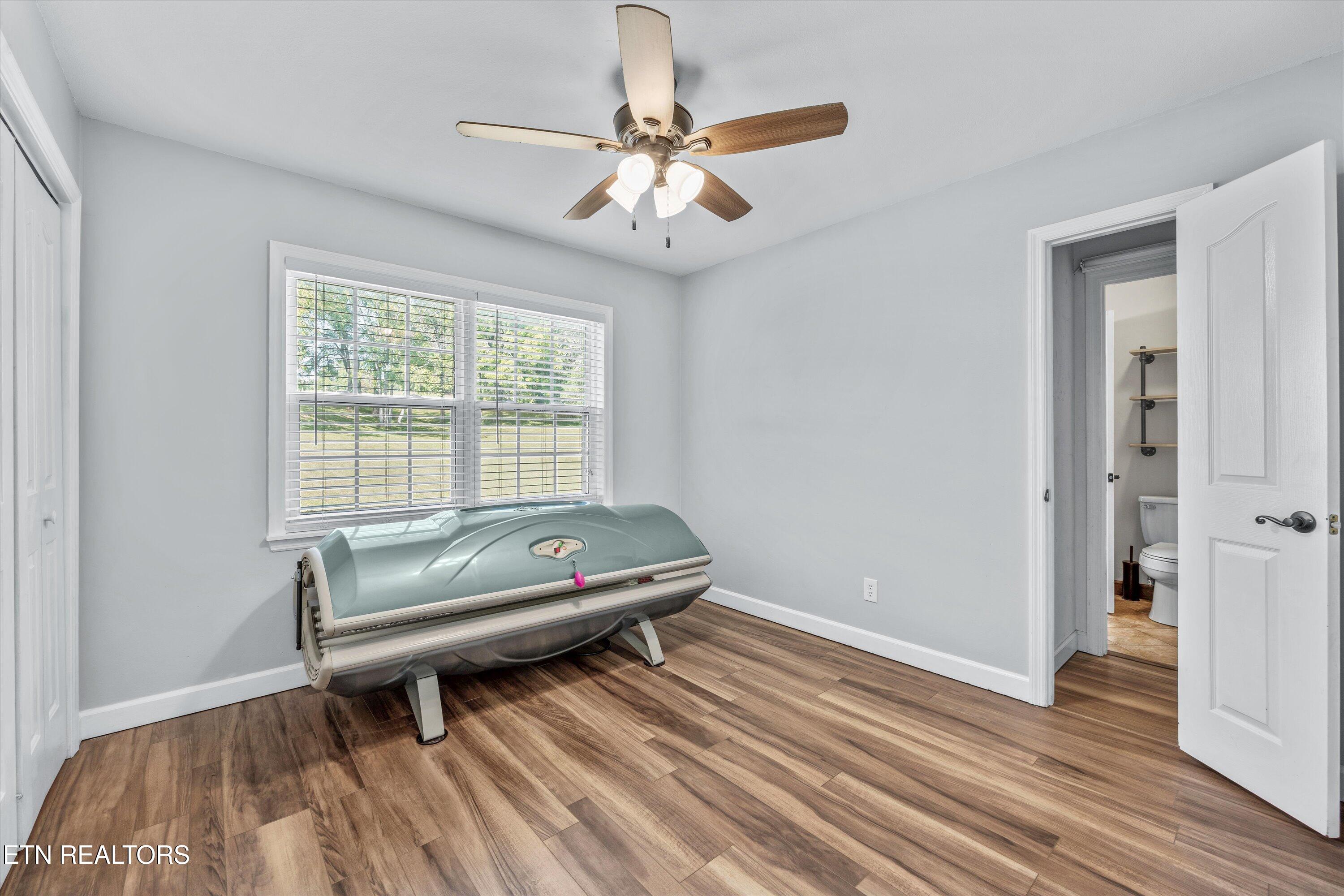 121 Stones Lane Jacksboro TN 37757