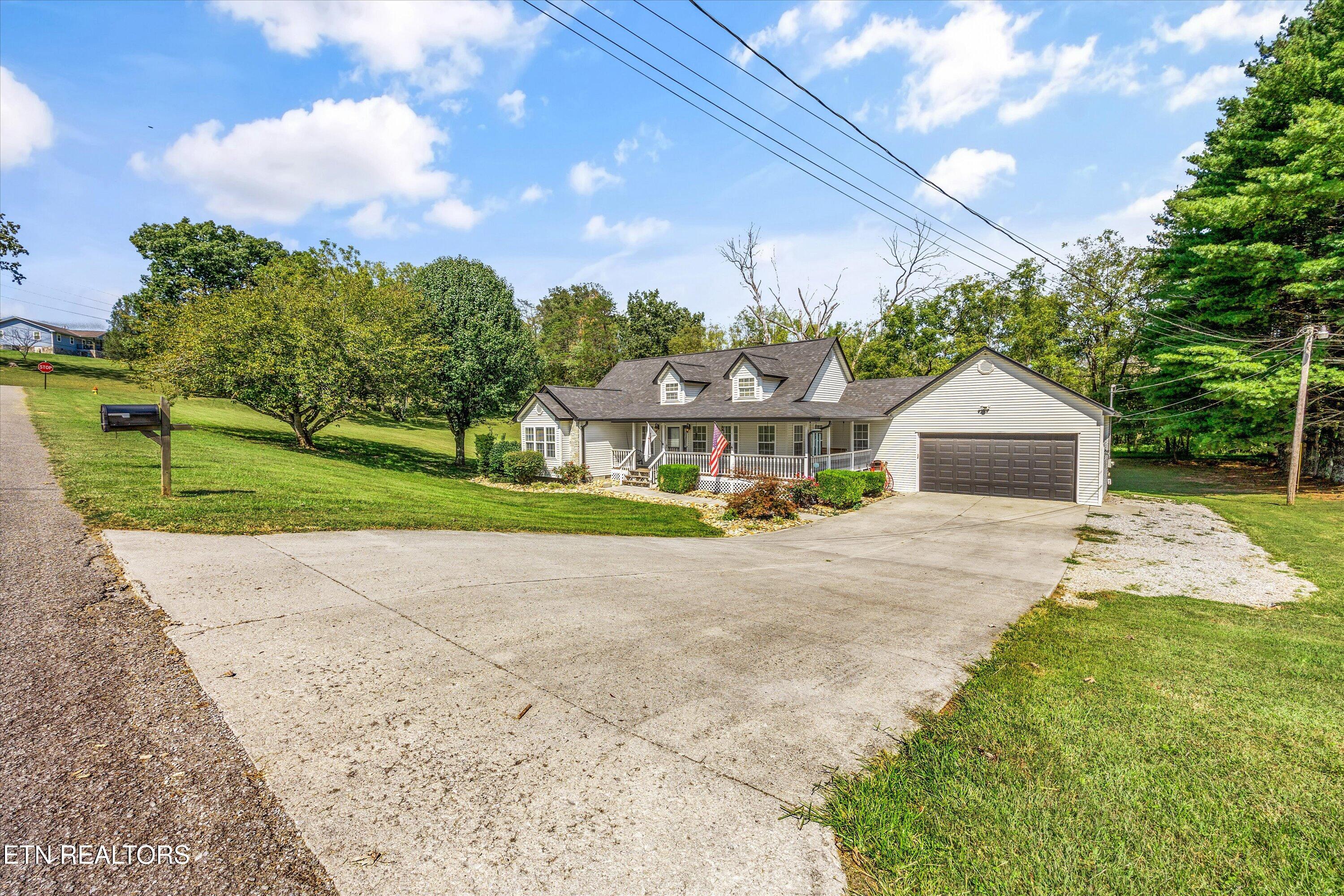 121 Stones Lane Jacksboro TN 37757
