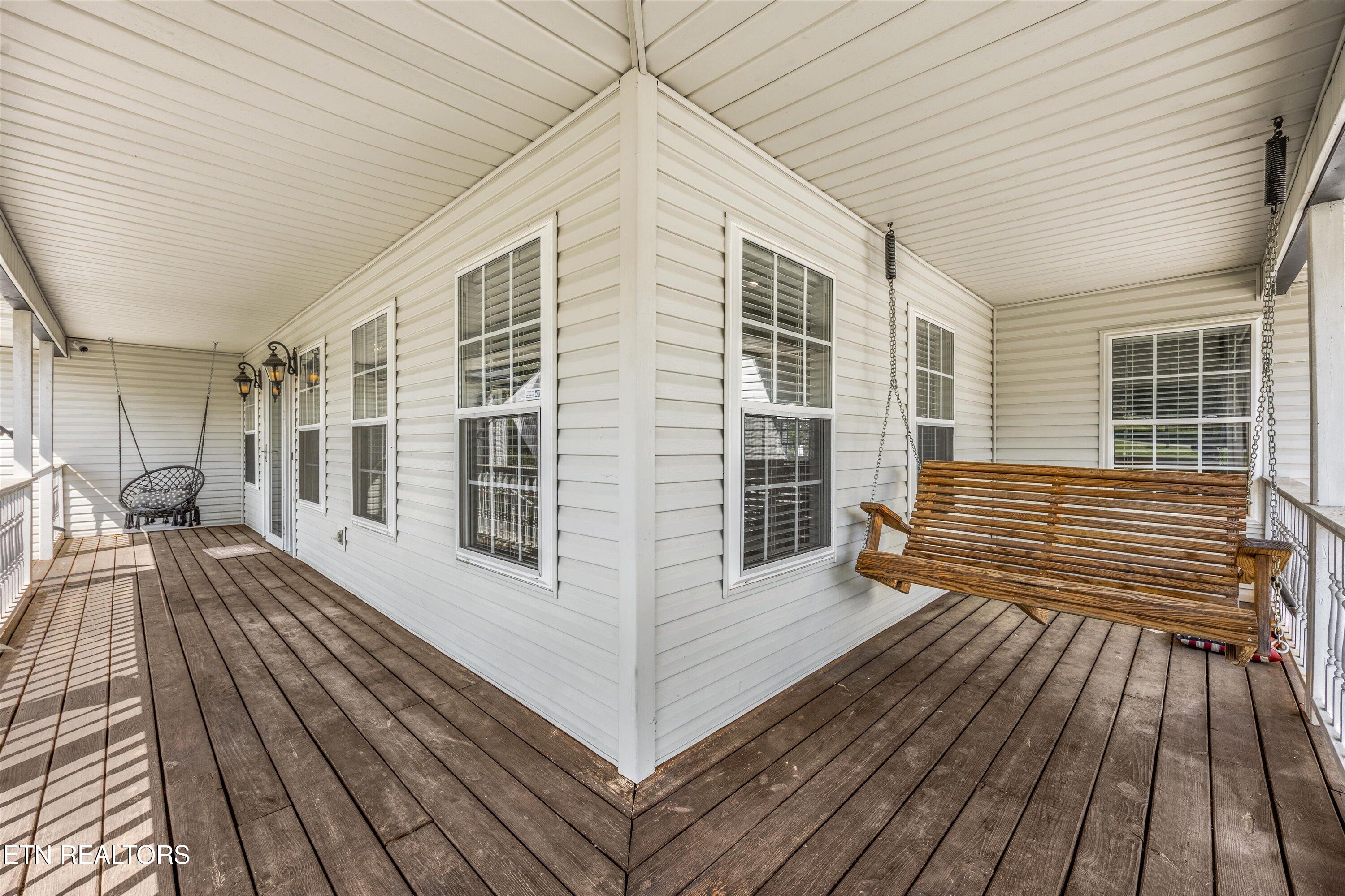 121 Stones Lane Jacksboro TN 37757