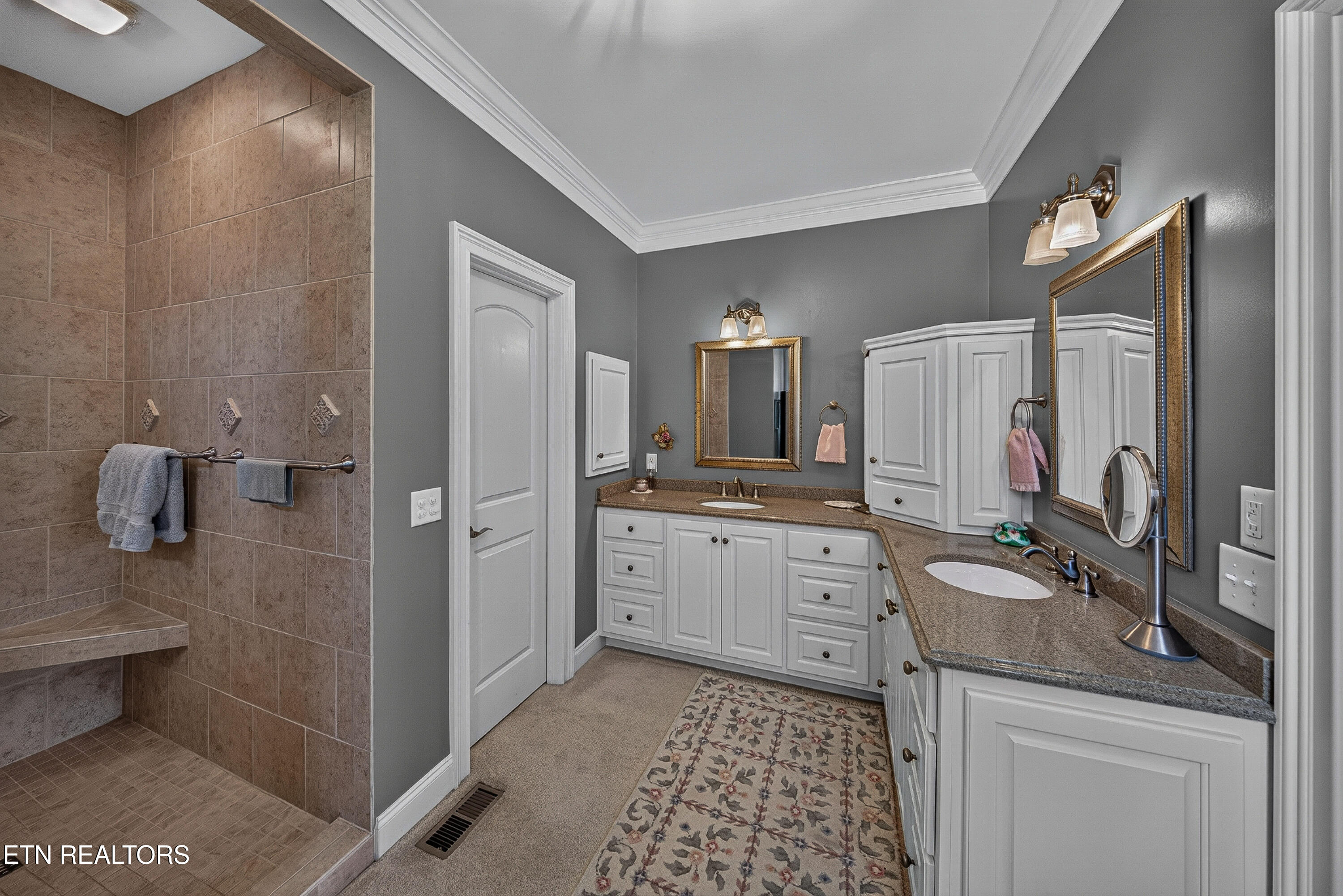 143 Amberly Court Lenoir City TN 37772