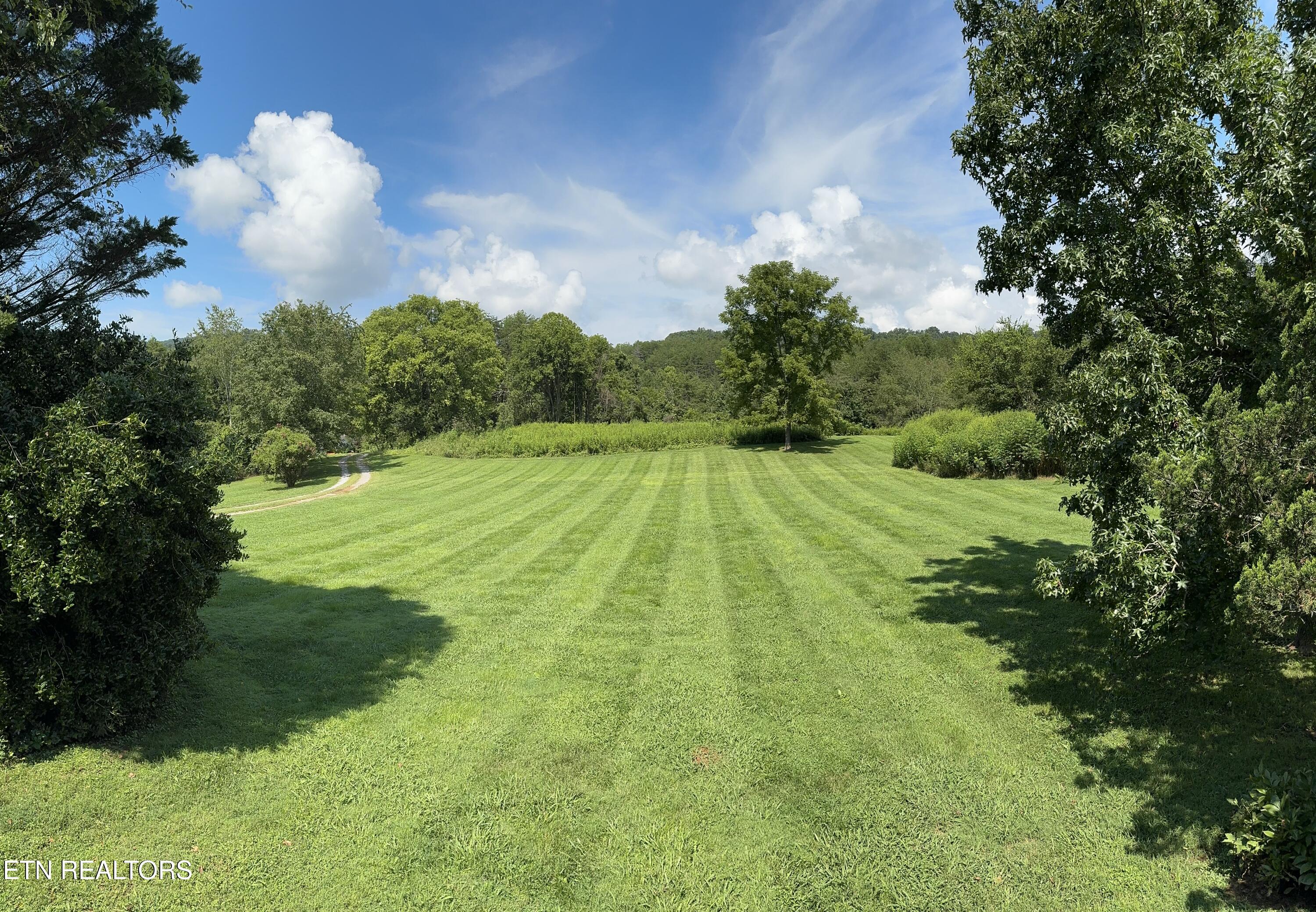 1977 Rutledge Pike Blaine TN 37709