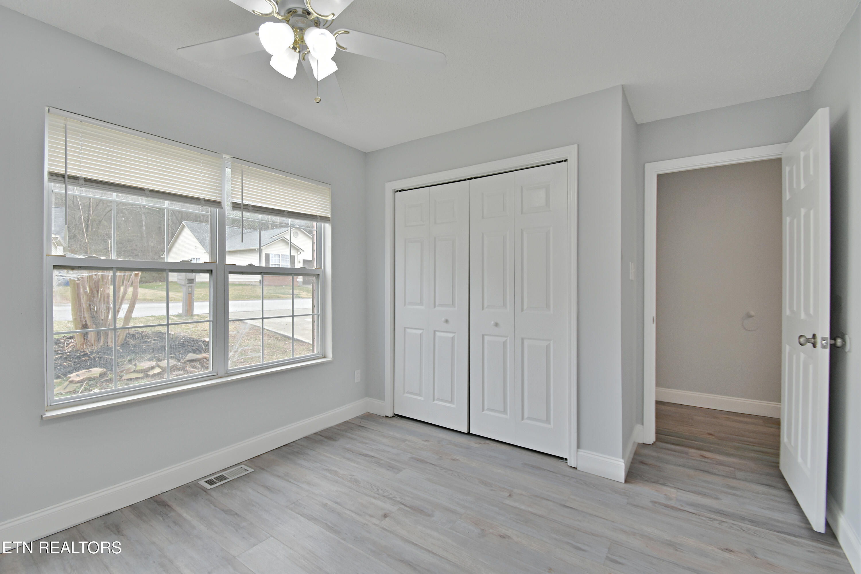 1643 Sails Way Knoxville TN 37932