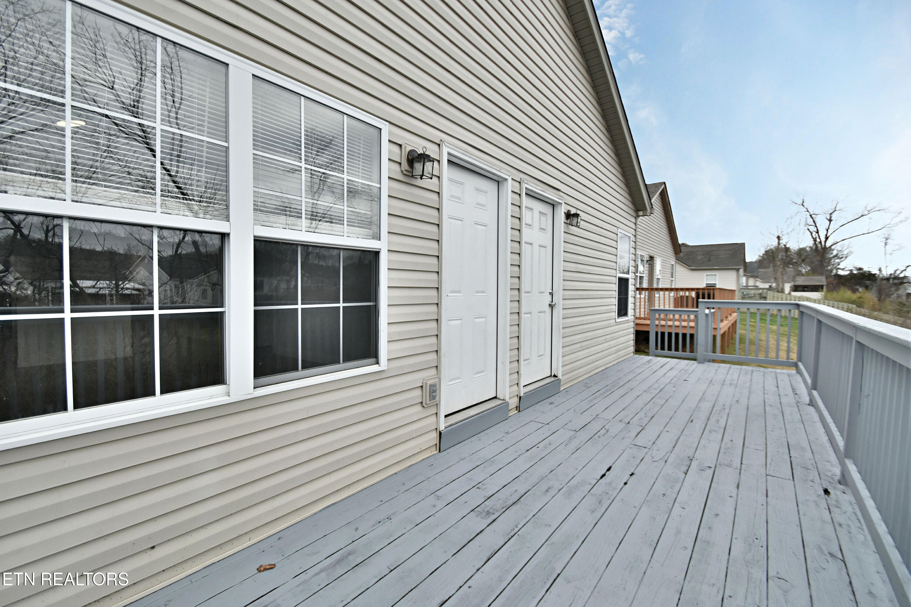 1643 Sails Way Knoxville TN 37932