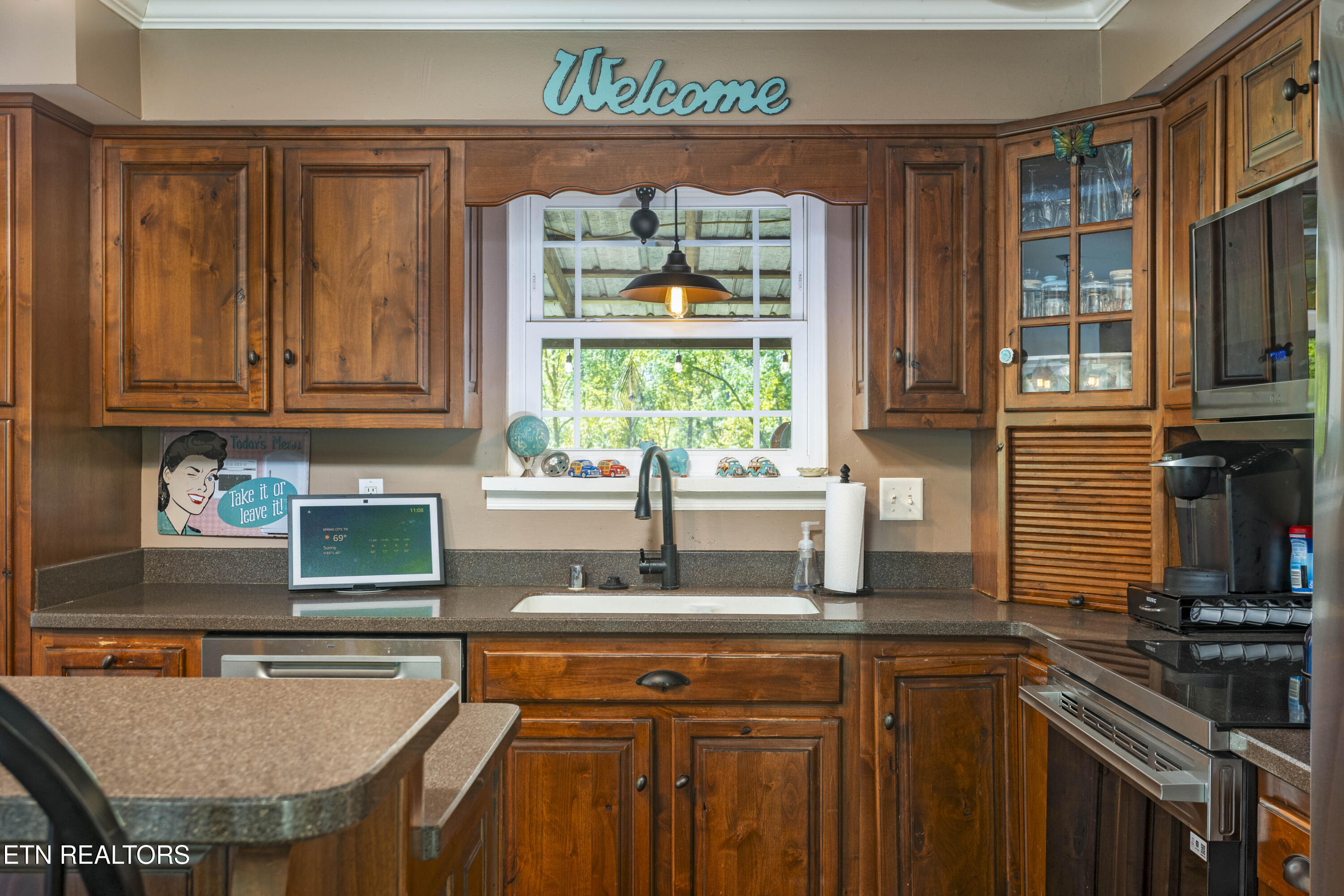 217 Roberts Road Spring City TN 37381