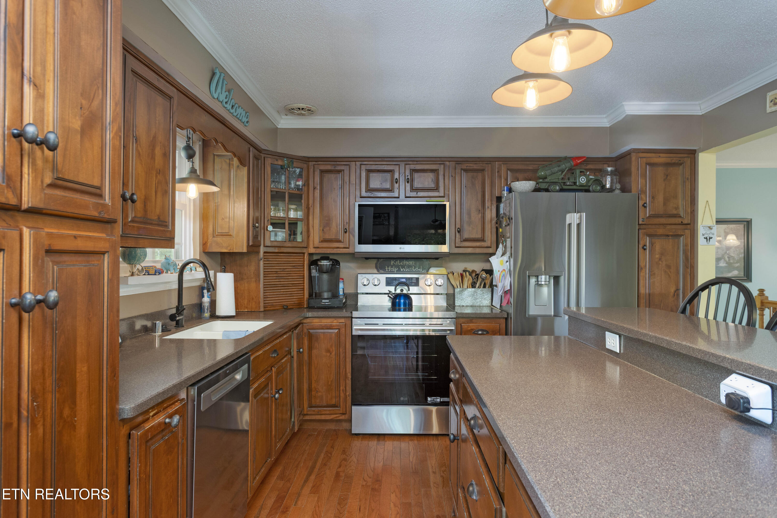 217 Roberts Road Spring City TN 37381