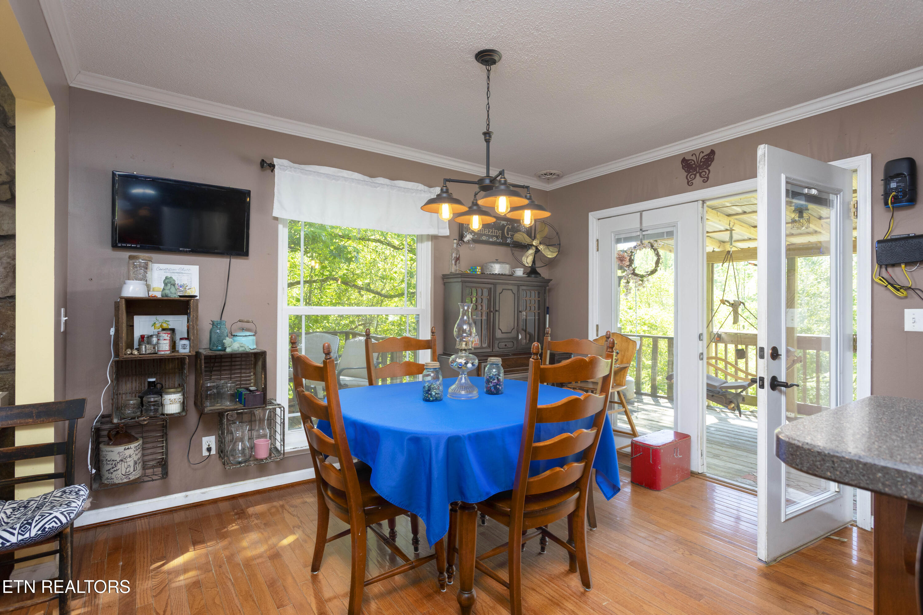 217 Roberts Road Spring City TN 37381