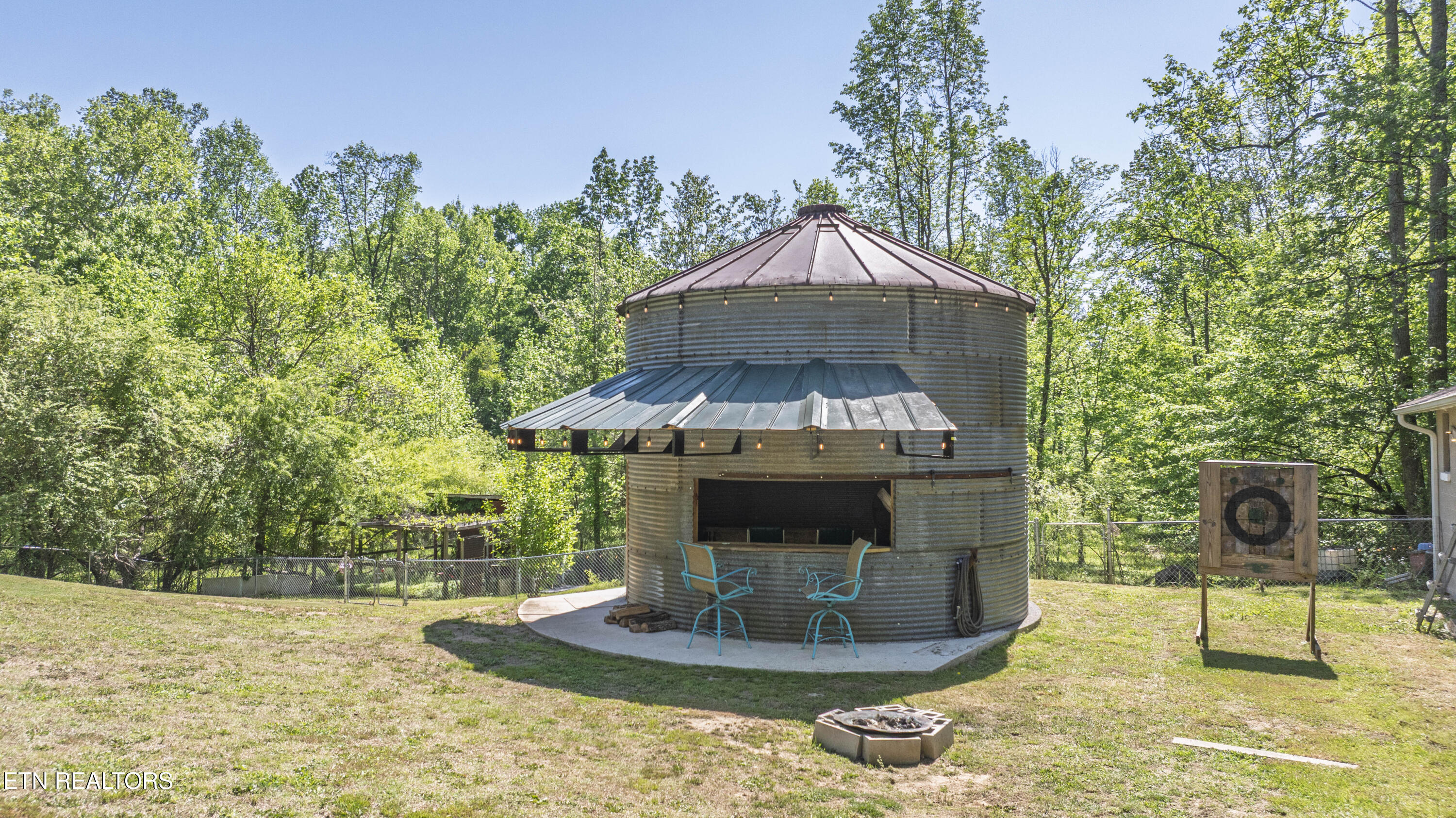 217 Roberts Road Spring City TN 37381
