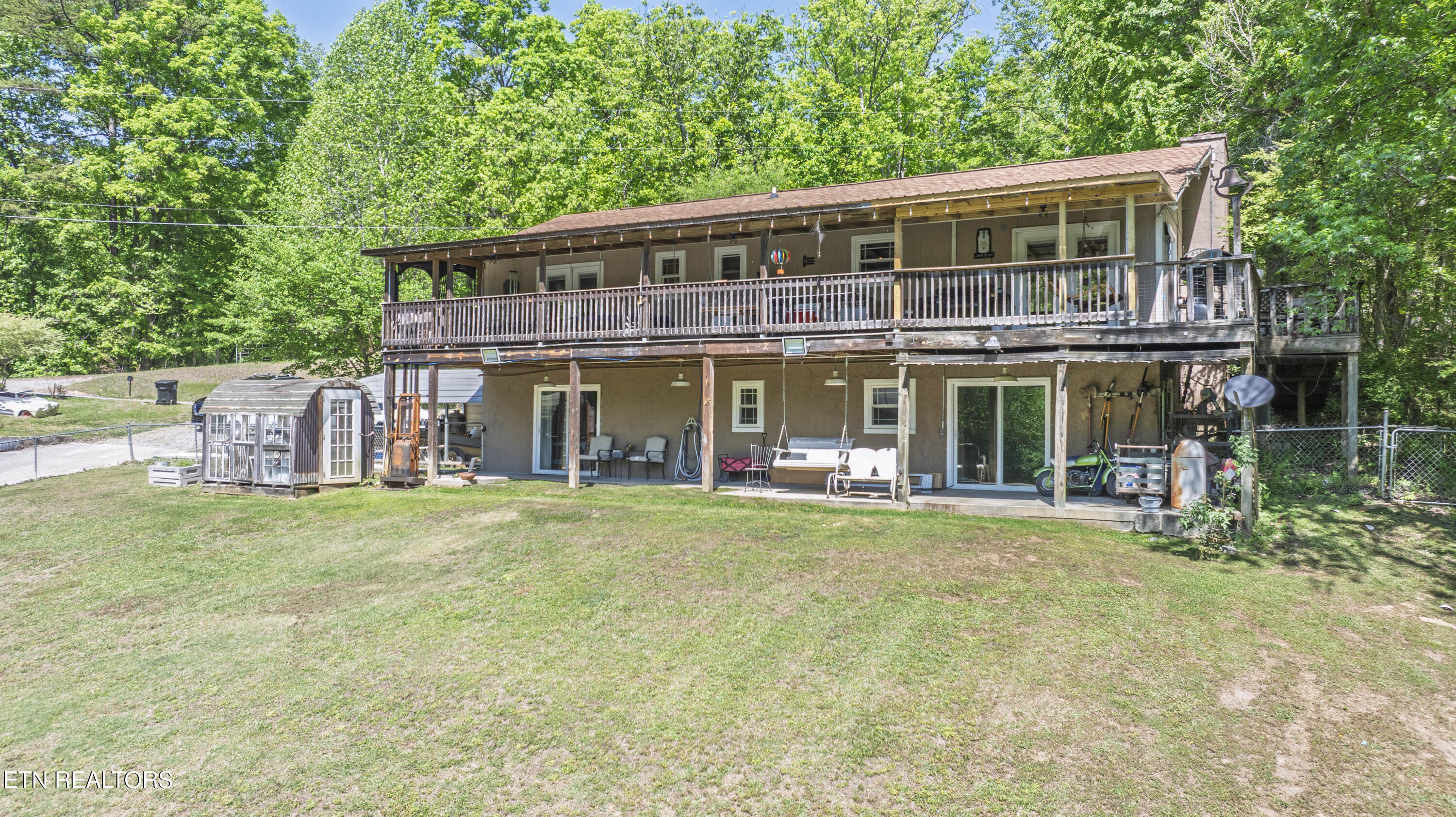 217 Roberts Road Spring City TN 37381