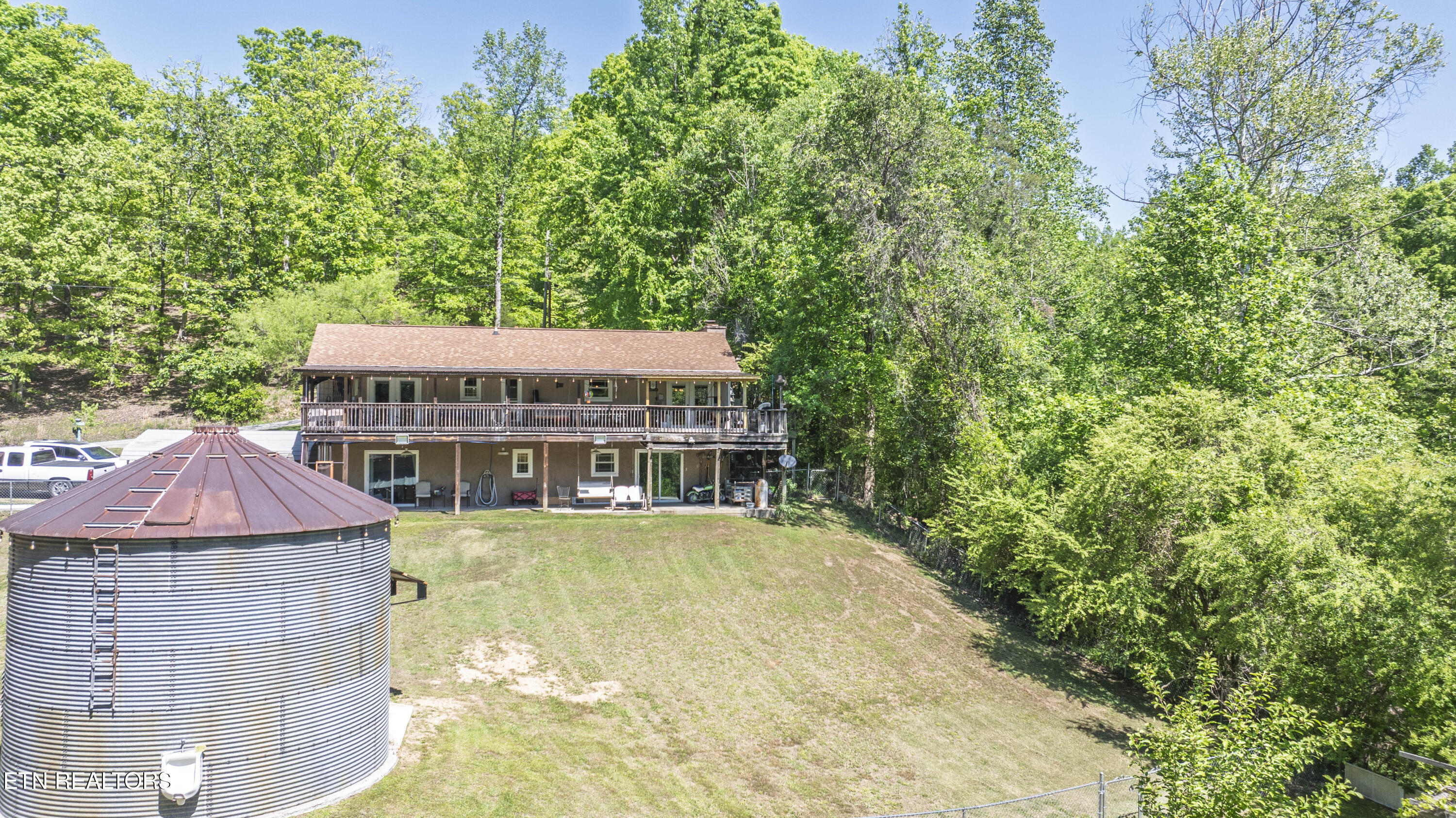217 Roberts Road Spring City TN 37381
