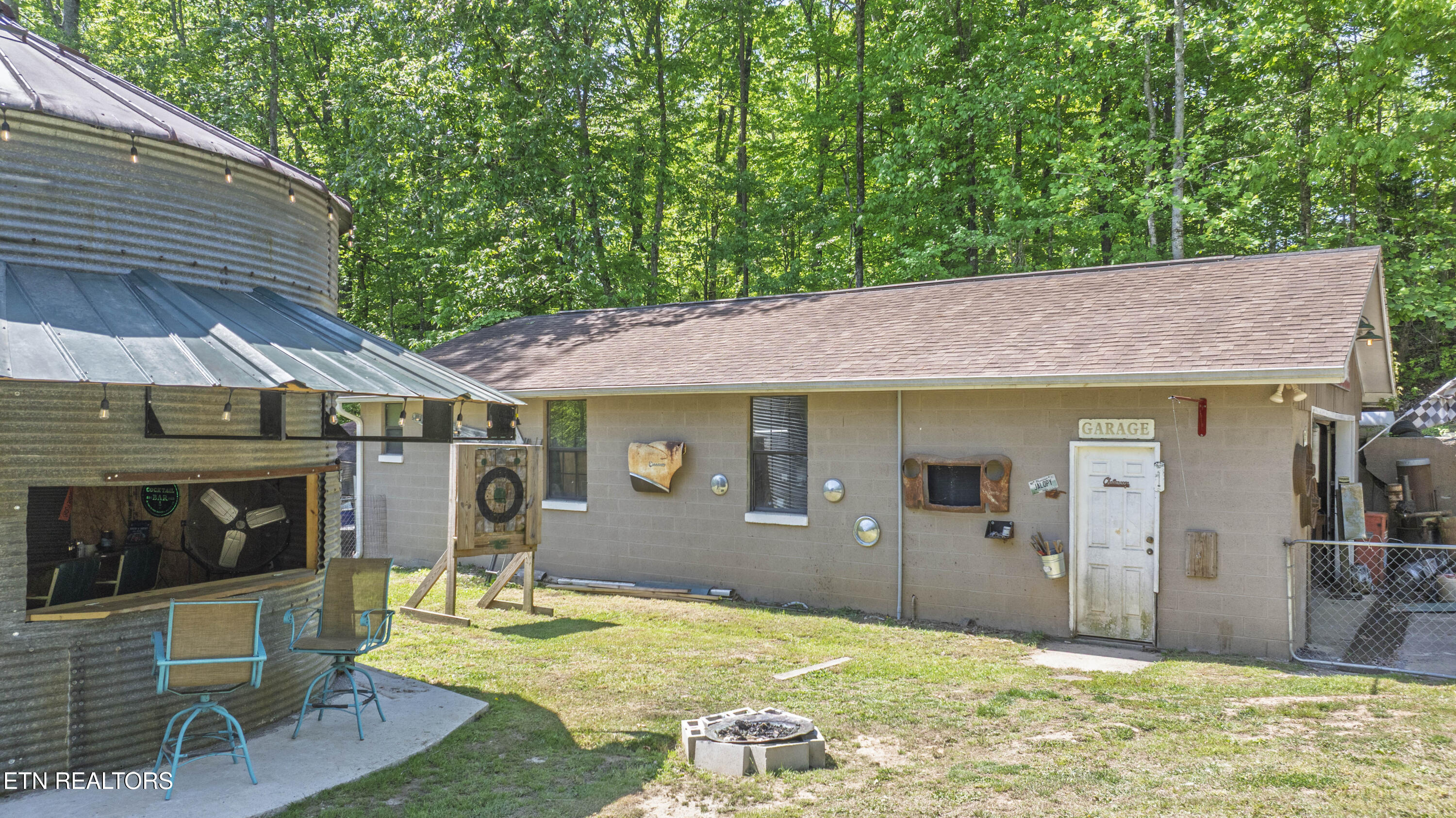 217 Roberts Road Spring City TN 37381